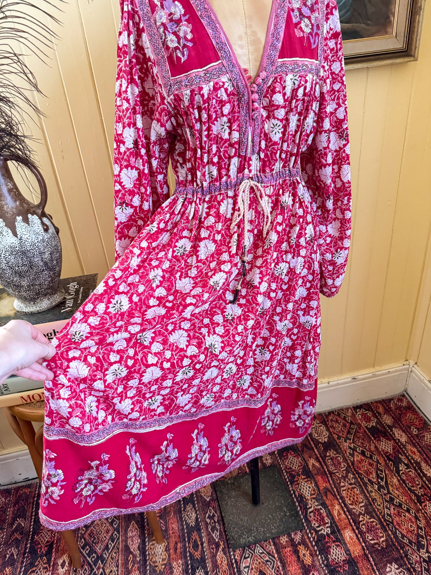 VINTAGE 1970S RARE INTERLINKS INDIAN COTTON GAUZE BLOCK PRINT MIDI DRESS M/L