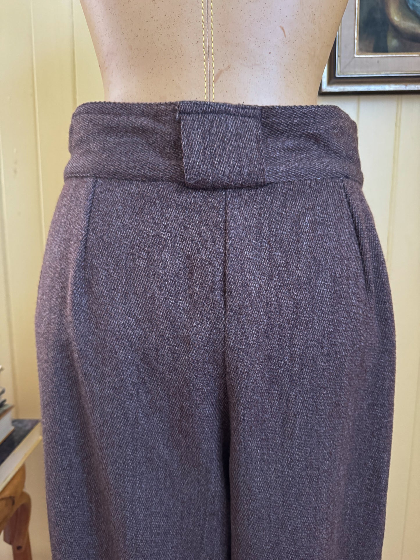 VINTAGE 1980S ITALIAN GIANNI VERSACE PURE WOOL TAILORED TAPERED PANTS S/M