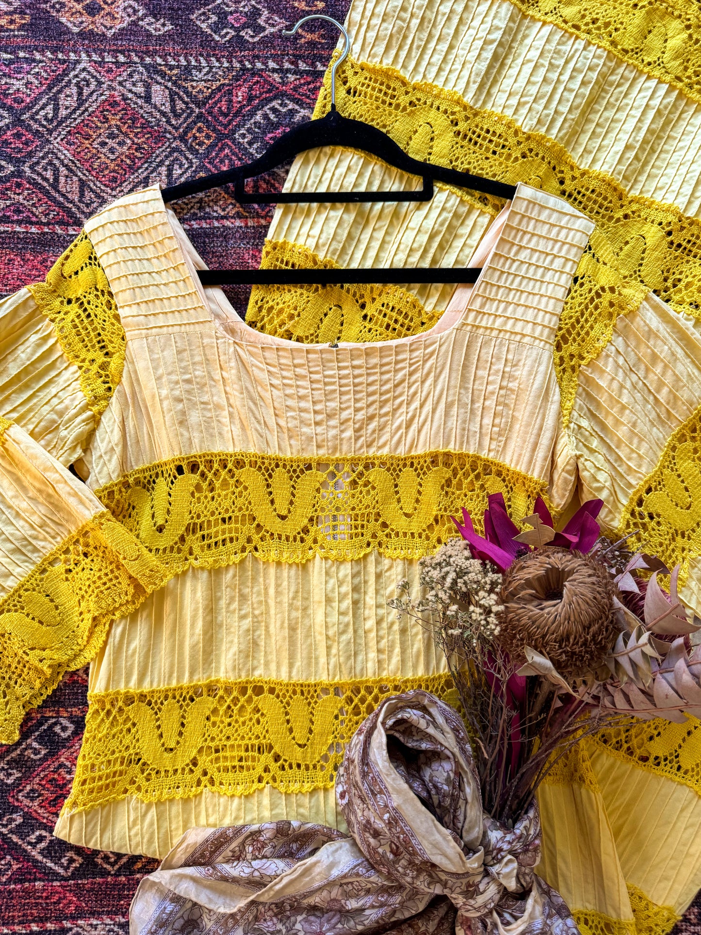 VINTAGE 1970S MEXICAN PINTUCK YELLOW COTTON CROCHET MAXI DRESS S