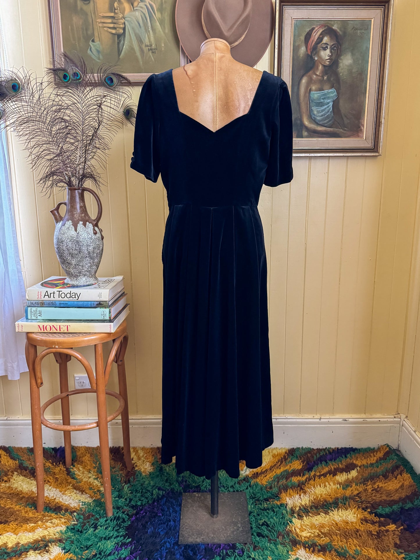 VINTAGE 1980S LAURA ASHLEY BLACK COTTON VISCOSE VELVET DRESS M/L