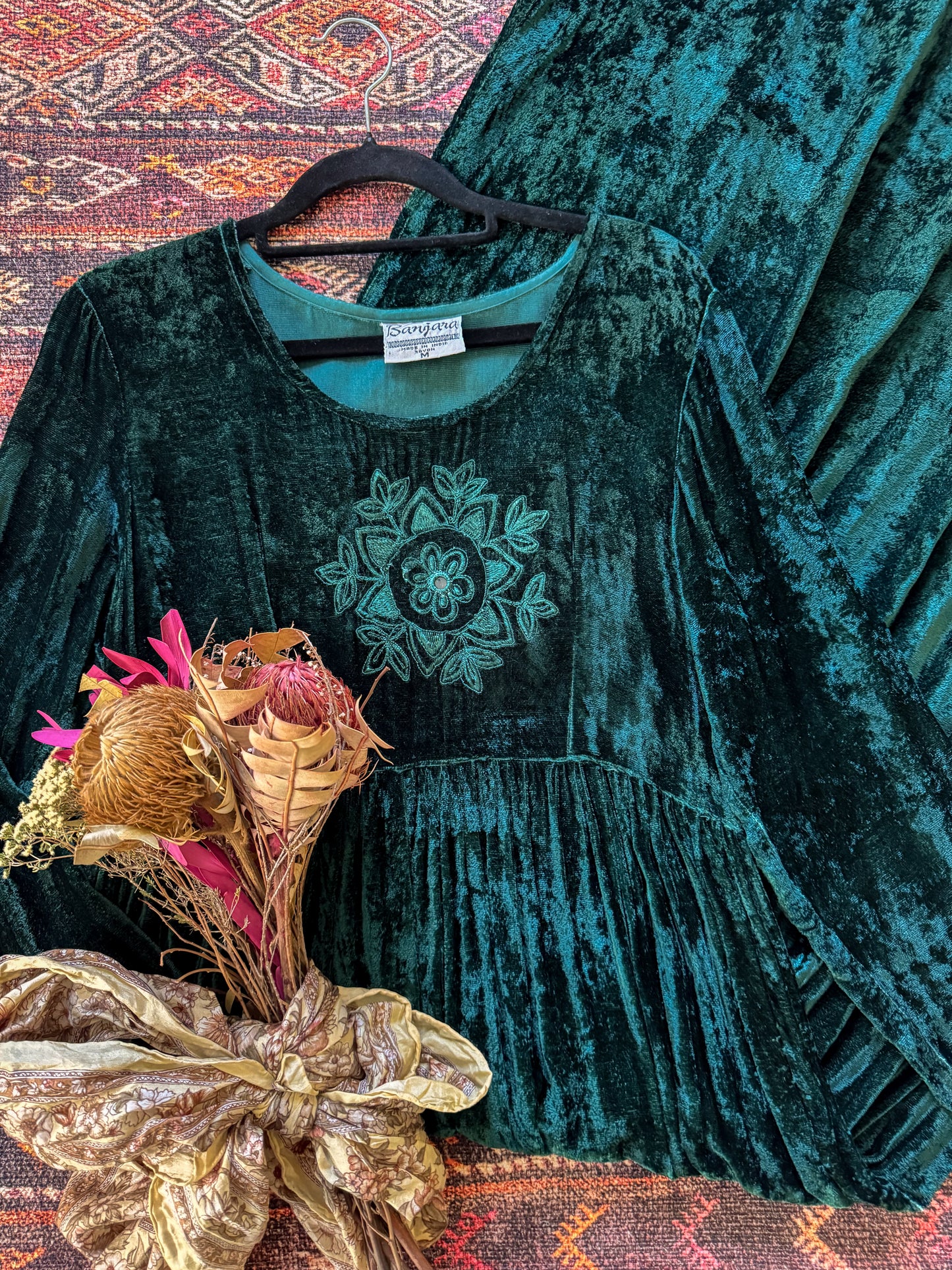 VINTAGE 1990S BANJARA RAYON CRUSHED VELVET EMBROIDERED DRESS S/M