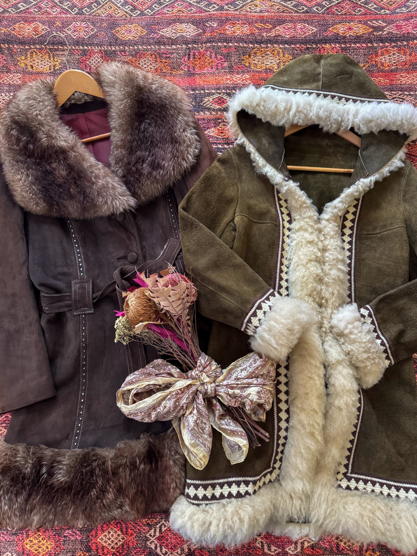 1970S PENNY LANE KHAKI SUEDE LEATHER HOODED SHEARLING LONG COAT S