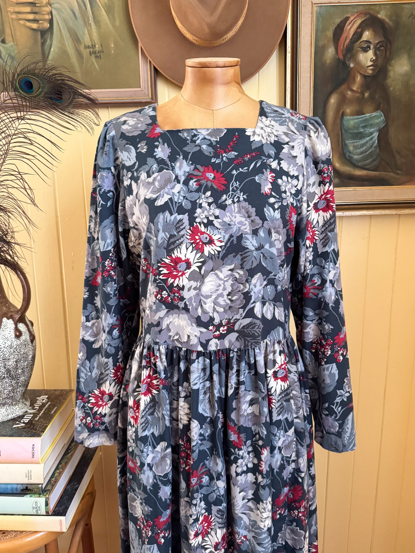 VINTAGE 1980S AUSTRALIAN LAURA ASHLEY COTTON FLORAL PRINT PRAIRIE DRESS S/M