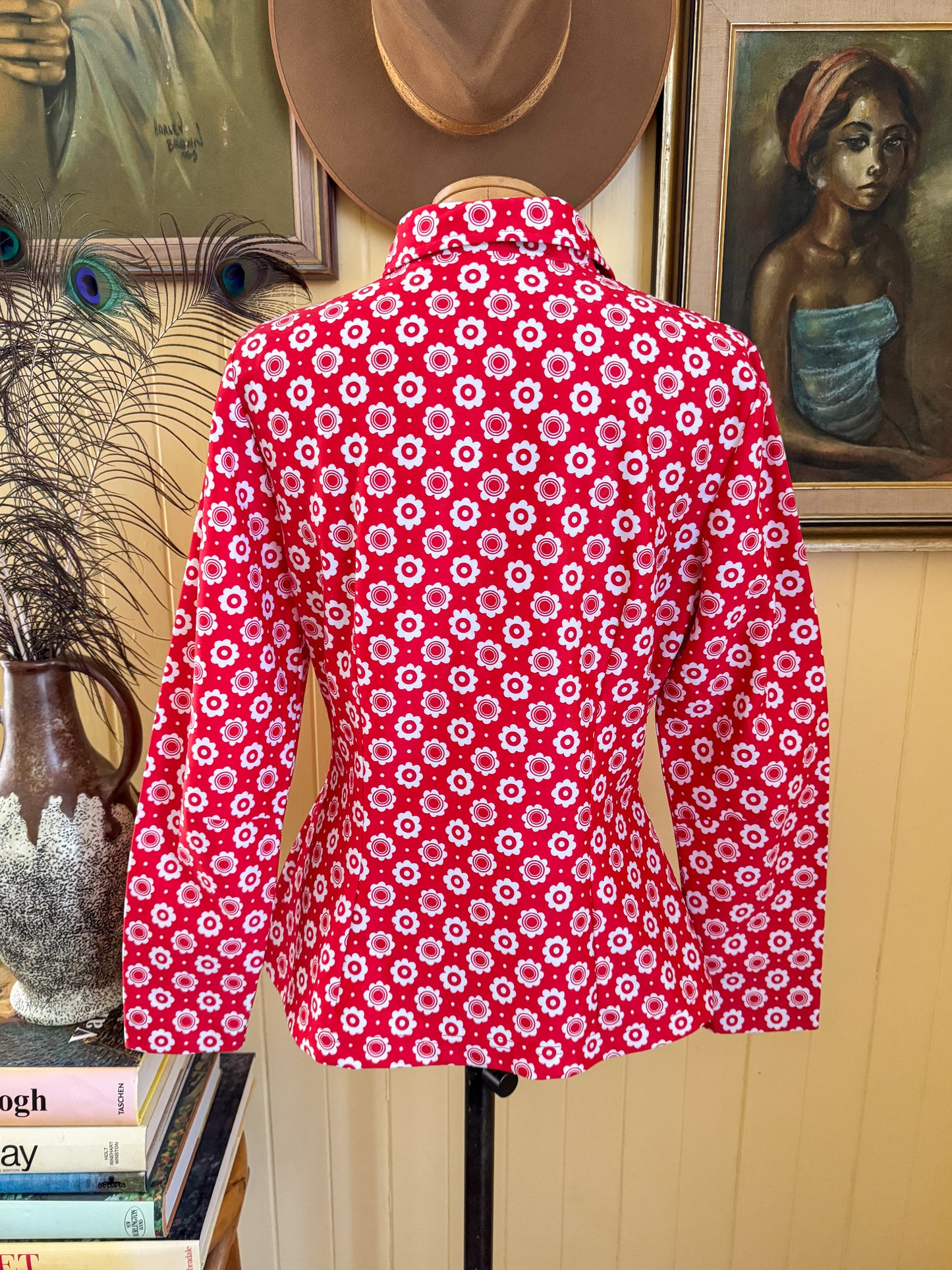 VINTAGE 1970S CALDONA POLY PSYCHEDELIC FLORAL PRINT ZIP COLLARED TOP S/M