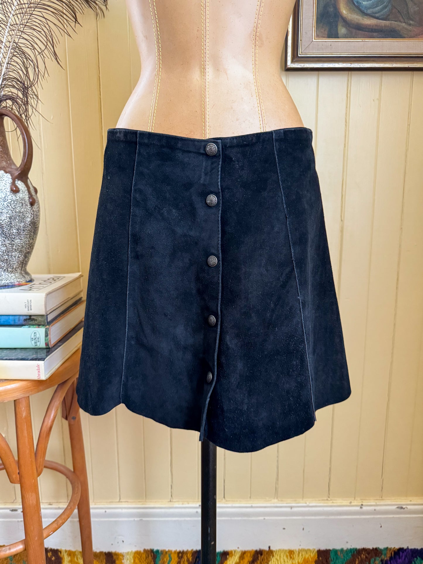 VINTAGE 1990S SUEDE LEATHER PANELLED BUTTON THROUGH MINI SKIRT M/L