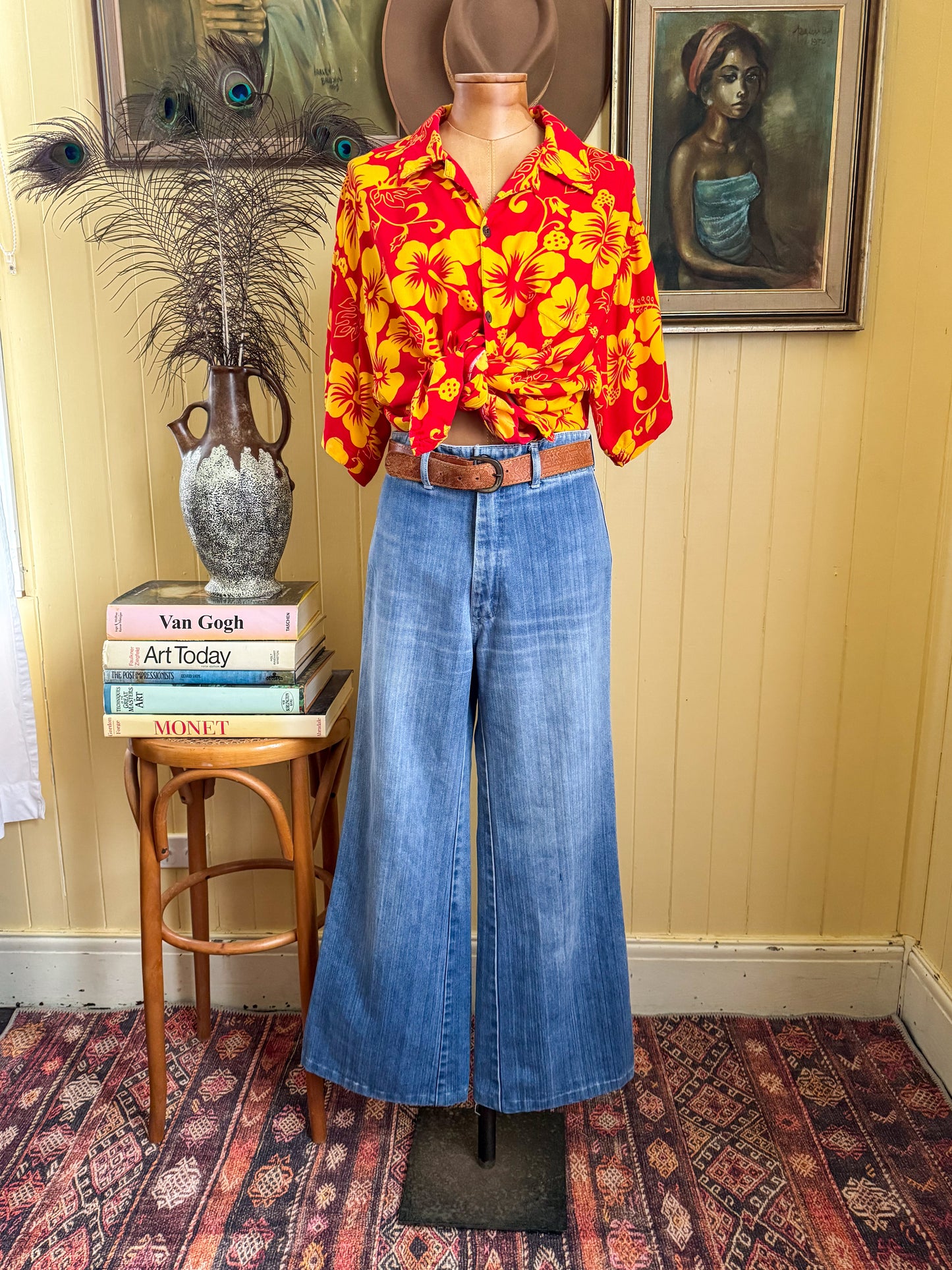 VINTAGE 1990S SUNDRENCHED HAWAIIAN PRINT RAYON OVERSIZED PARTY SHIRT M/L