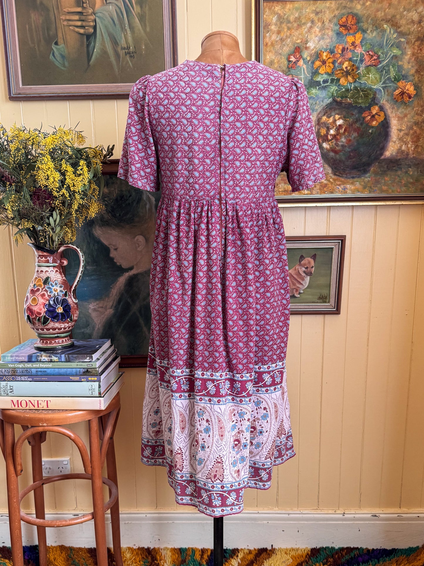 VINTAGE 1970S INDIAN COTTON EMBROIDERED PEACOCK BLOCK PRINT MIDI DRESS XS/S