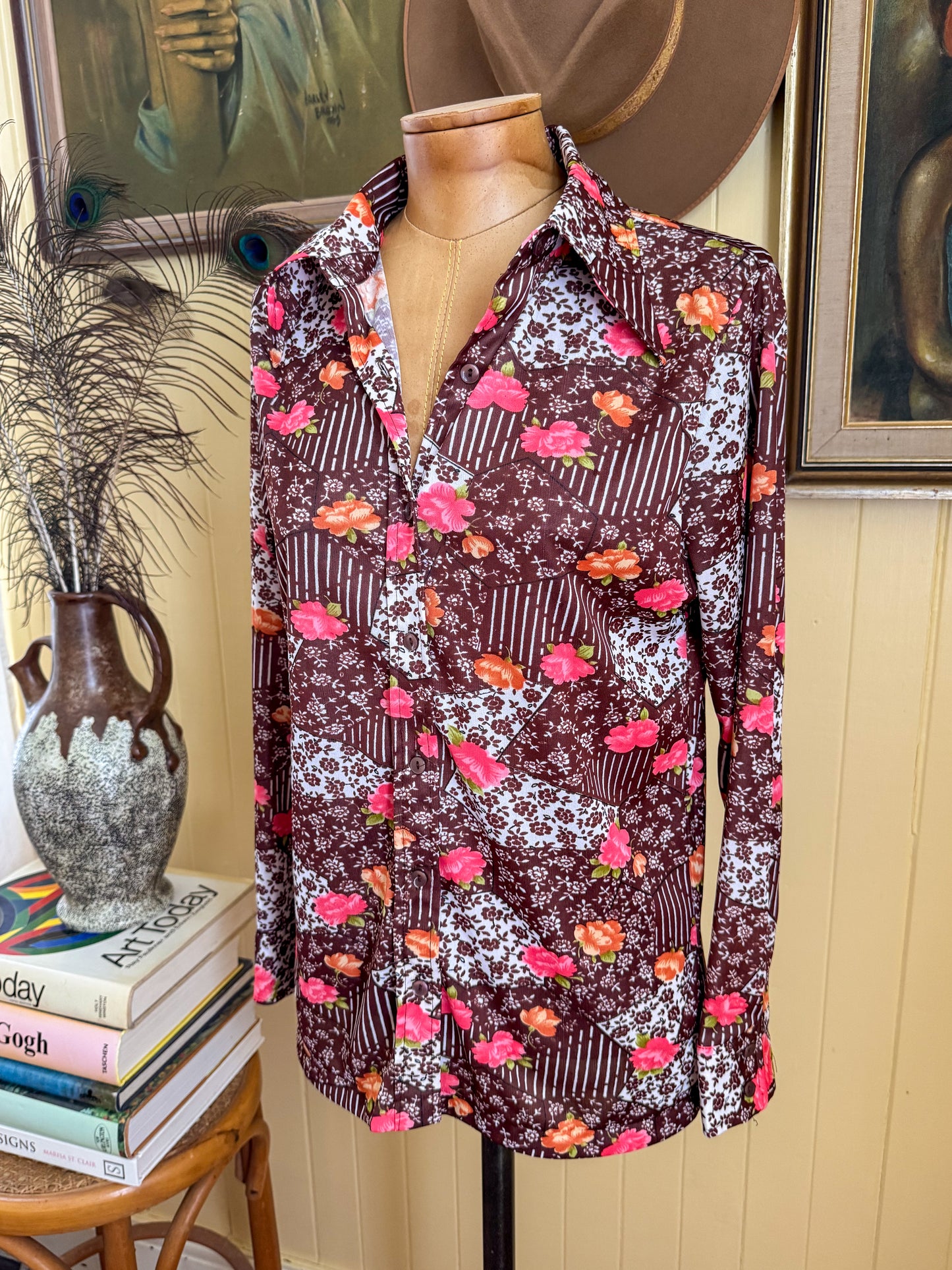 VINTAGE 1970S KOREAN LUCKY PIERRE FLORAL PRINT POLY BODY SHIRT M
