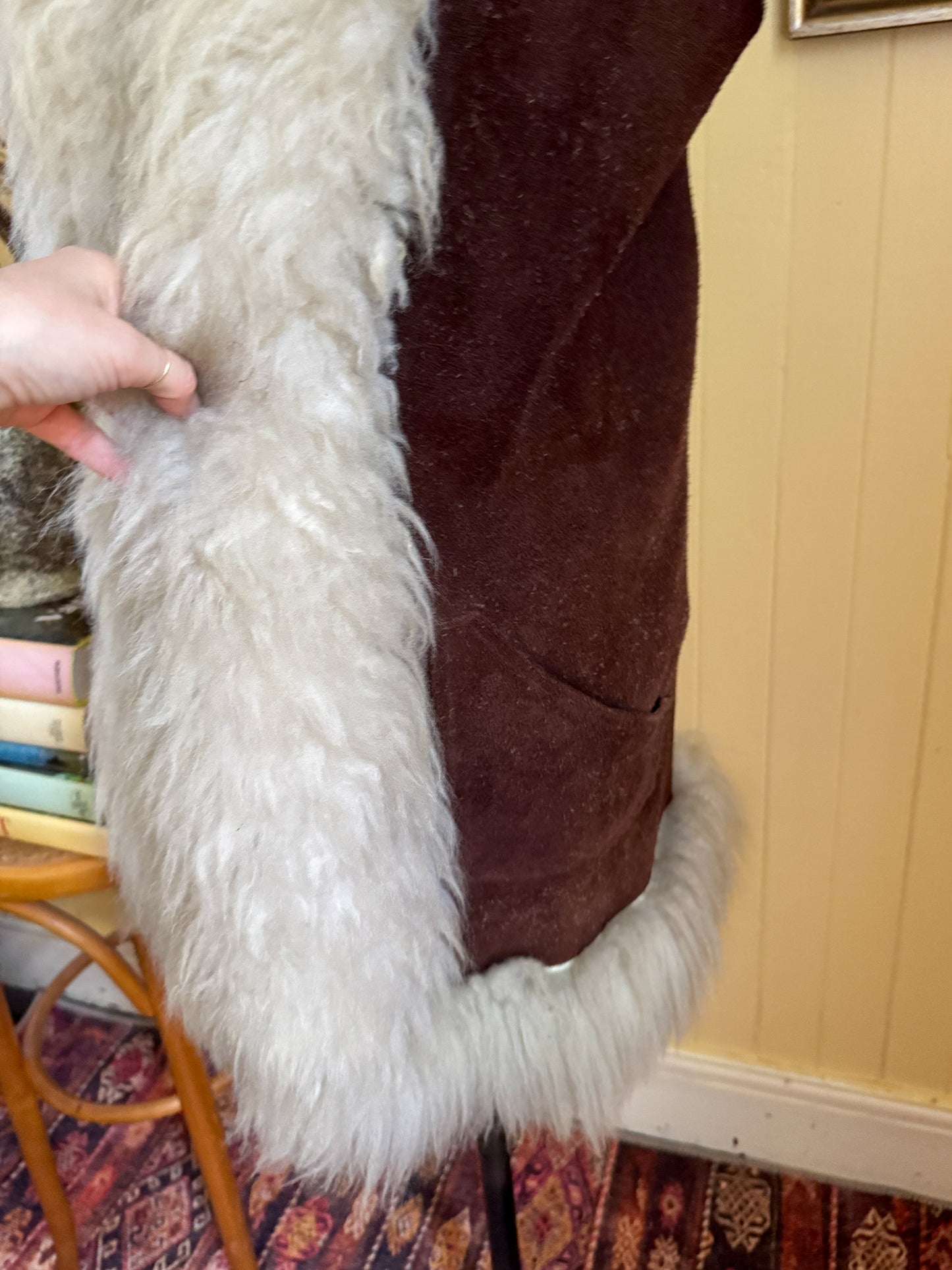 VINTAGE 1970S CHOCOLATE SUEDE LEATHER AND WOOL SHEARLING PENNY LANE VEST M