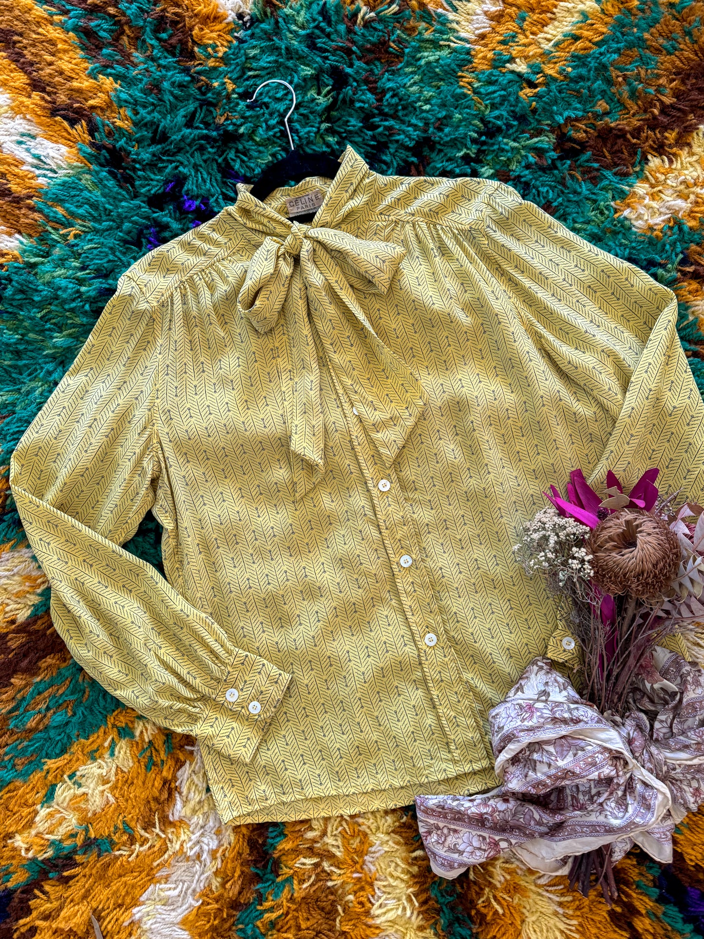VINTAGE 1970S CELINE PARIS SILK GEOMETRIC PRINT PUSSY BOW BLOUSE M