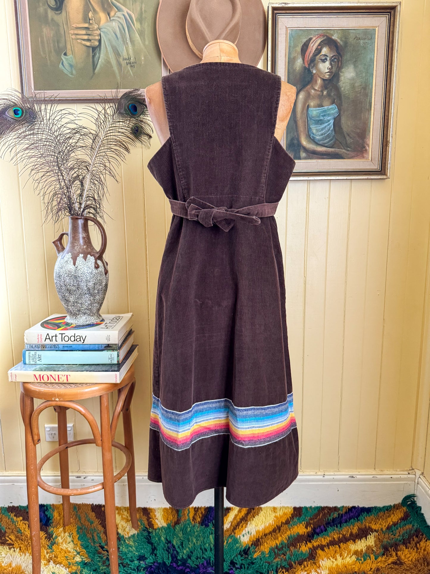 VINTAGE 1970S ENGLISH PRET A PORTER COTTON BLEND CORDUROY PINAFORE DRESS M/L