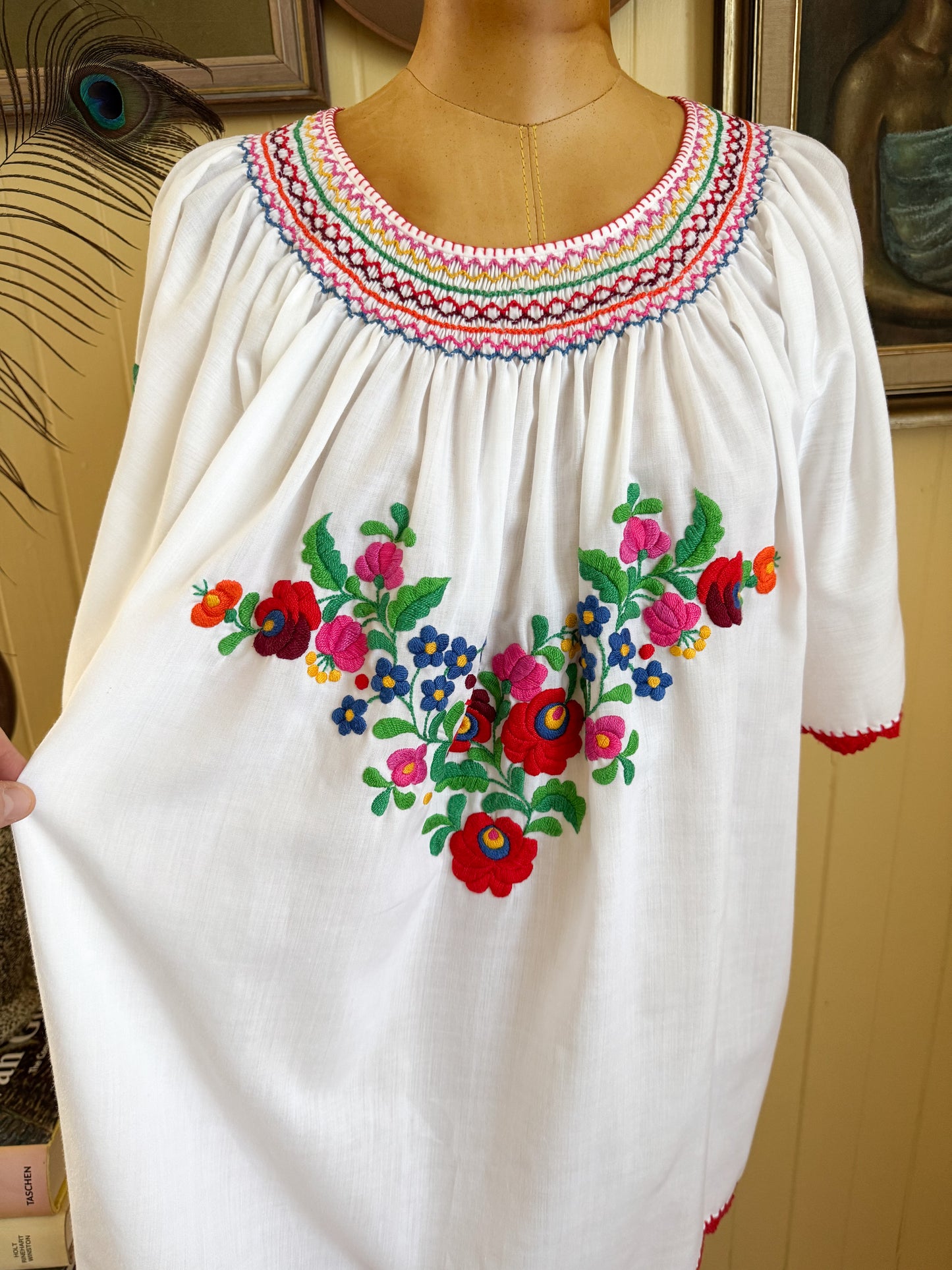 VINTAGE 1980S COTTON BLEND EMBROIDERED FOLK BLOUSE M/L/XL