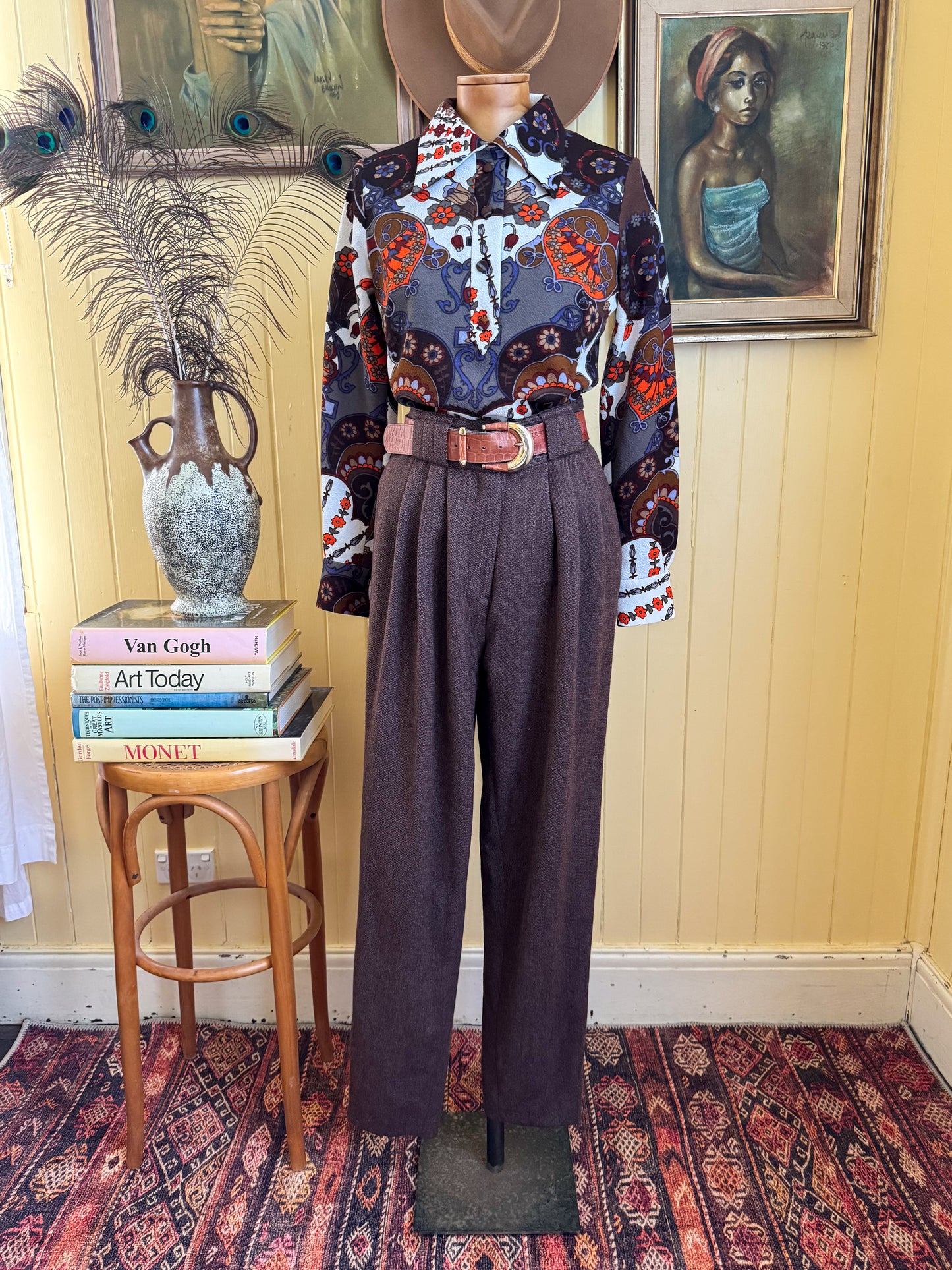 VINTAGE 1980S ITALIAN GIANNI VERSACE PURE WOOL TAILORED TAPERED PANTS S/M