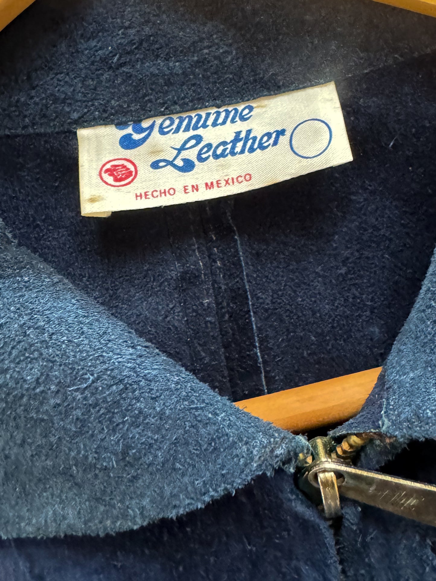 VINTAGE 1970S MEXICAN NAVY SUEDE LEATHER CUT OUT ZIP THROUGH PONCHO S/M/L