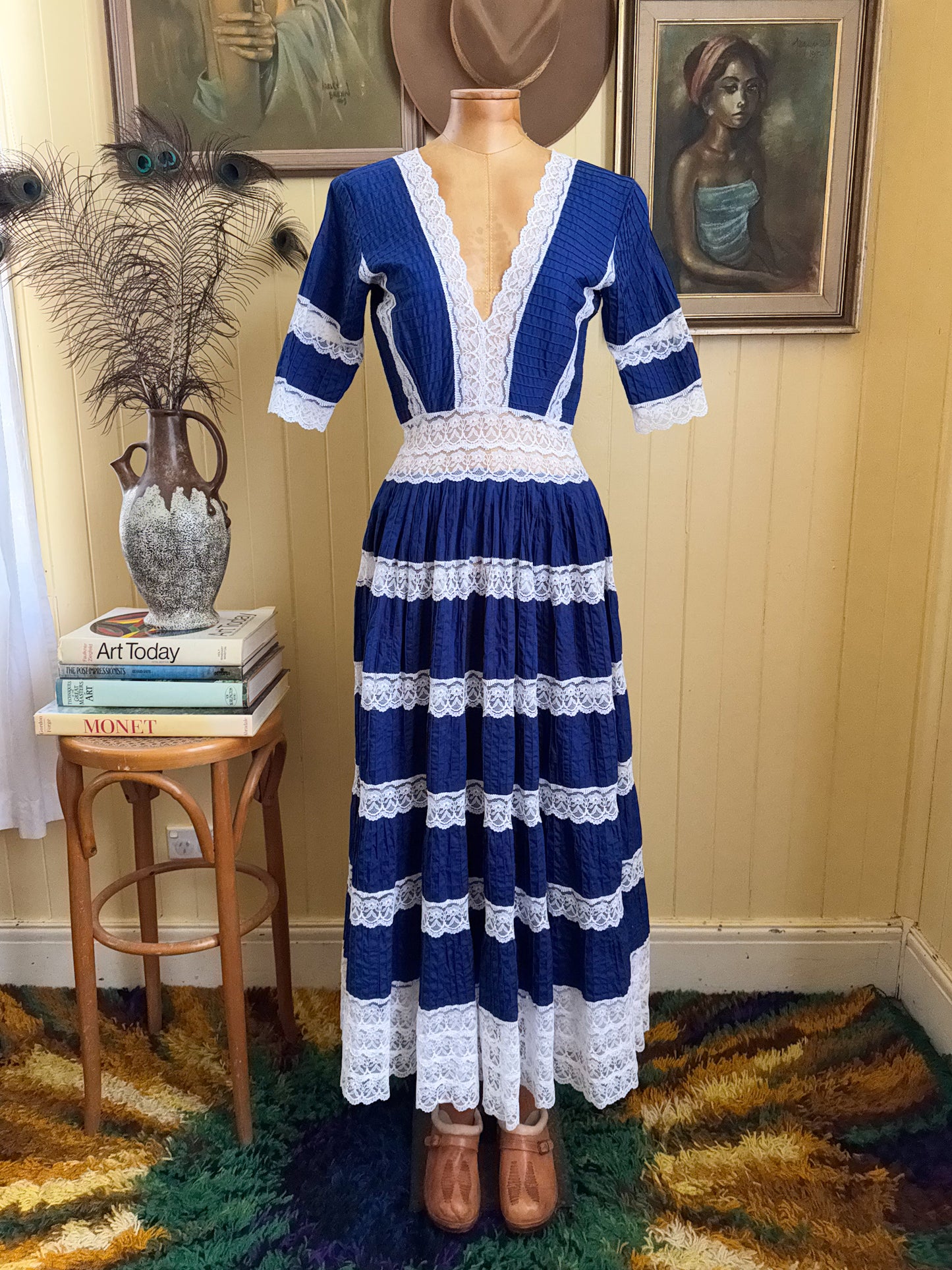 VINTAGE 1970S MEXICAN COTTON BLEND LACE INSERT MAXI DRESS S