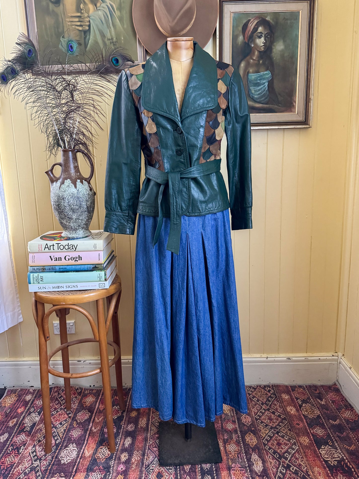 VINTAGE 1970S RARE KOREAN SCALLOPED PATCHWORK LEATHER JACKET S/M
