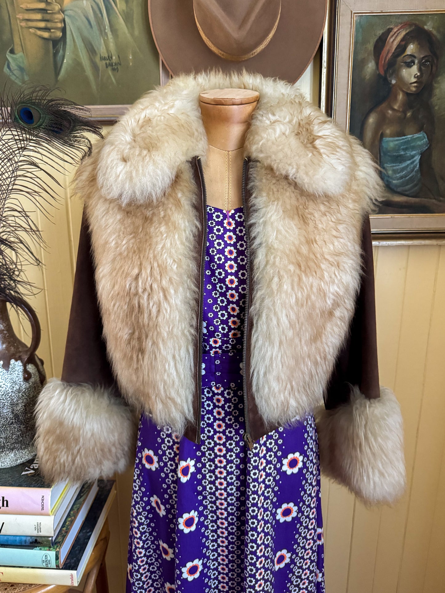 VINTAGE 1970S DERETA LONDON FAUX SUEDE + SHEEPSKIN CROPPED JACKET S