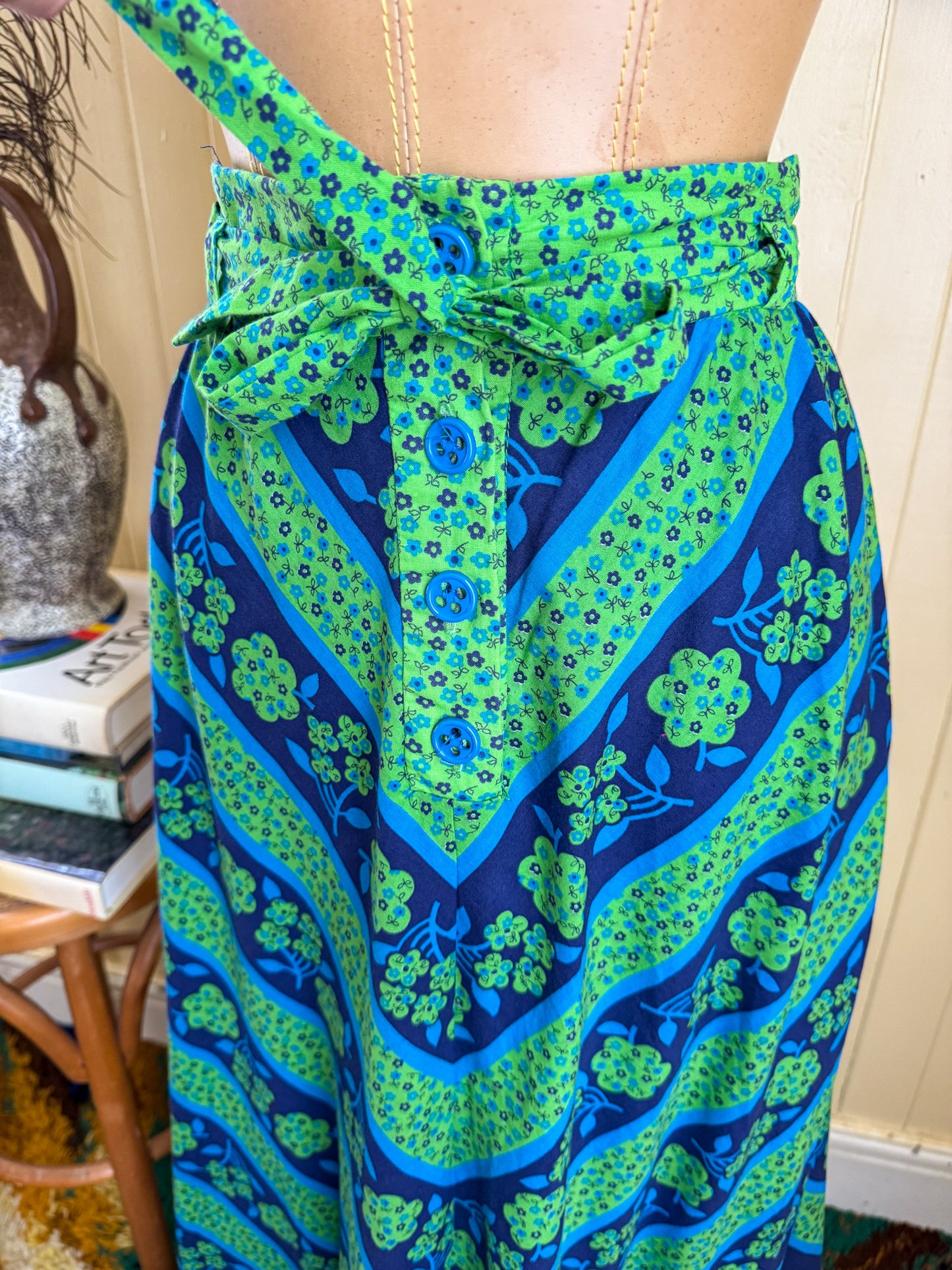 VINTAGE 1970S JAKI K COTTON FLORAL PRINT RUFFLE MAXI SKIRT XS/S