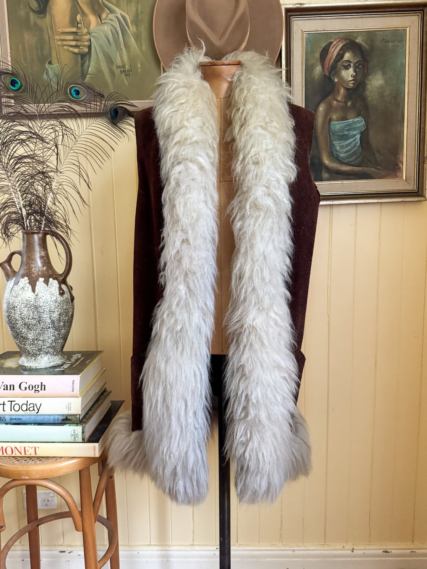 VINTAGE 1970S CHOCOLATE SUEDE LEATHER AND WOOL SHEARLING PENNY LANE VEST M