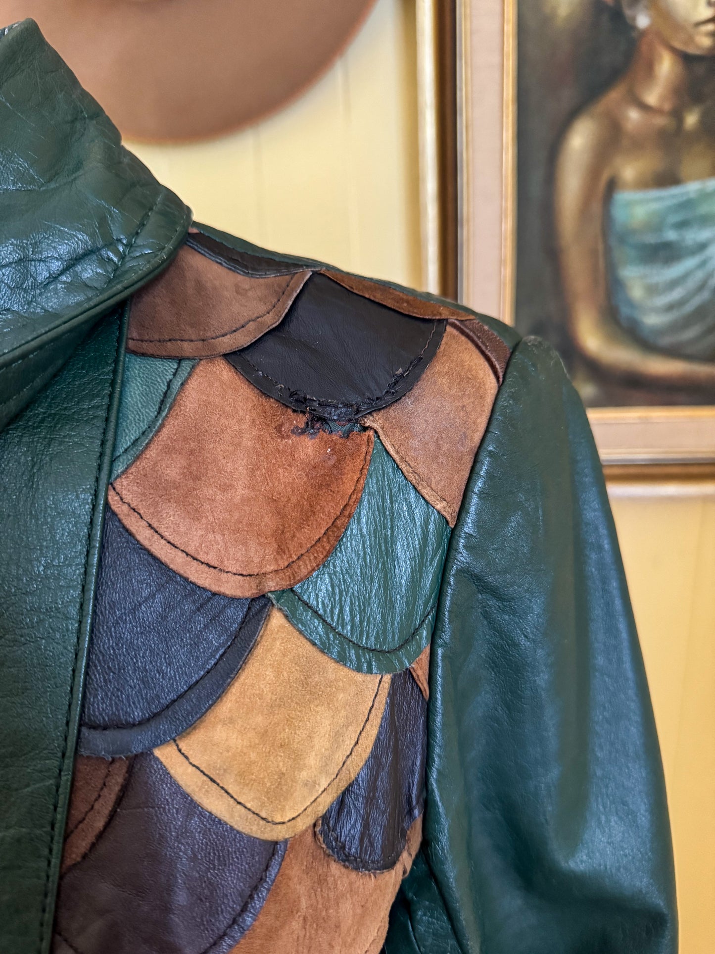 VINTAGE 1970S RARE KOREAN SCALLOPED PATCHWORK LEATHER JACKET S/M