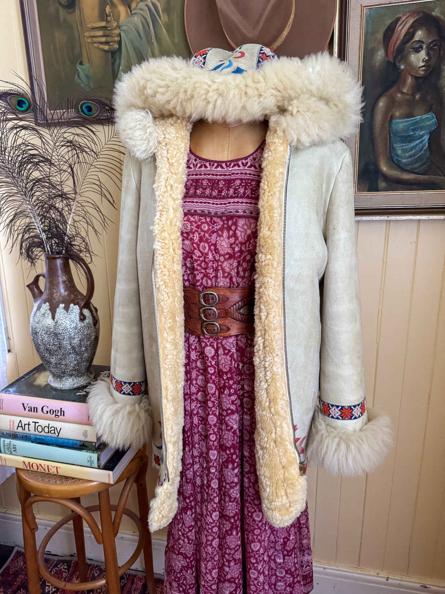 VINTAGE 1970S PENNY LANE SUEDE PAINTED SHEEPSKIN HOODED COAT M