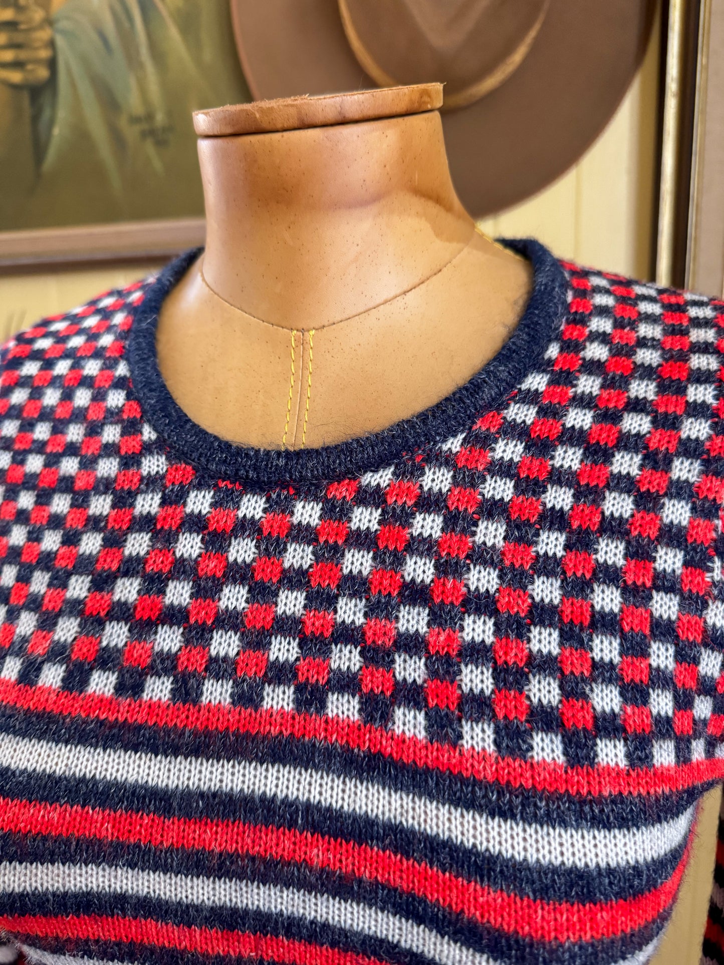 VINTAGE 1970S ANGORA BLEND KNITTED CHECK + STRIPE FITTED JUMPER XS