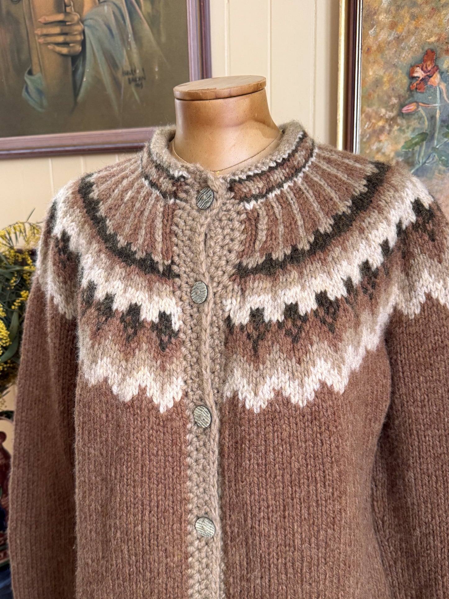 VINTAGE SCOTTISH NORSAGA PURE NEW WOOL FAIRISLE HAND KNIT CARDIGAN JUMPER M