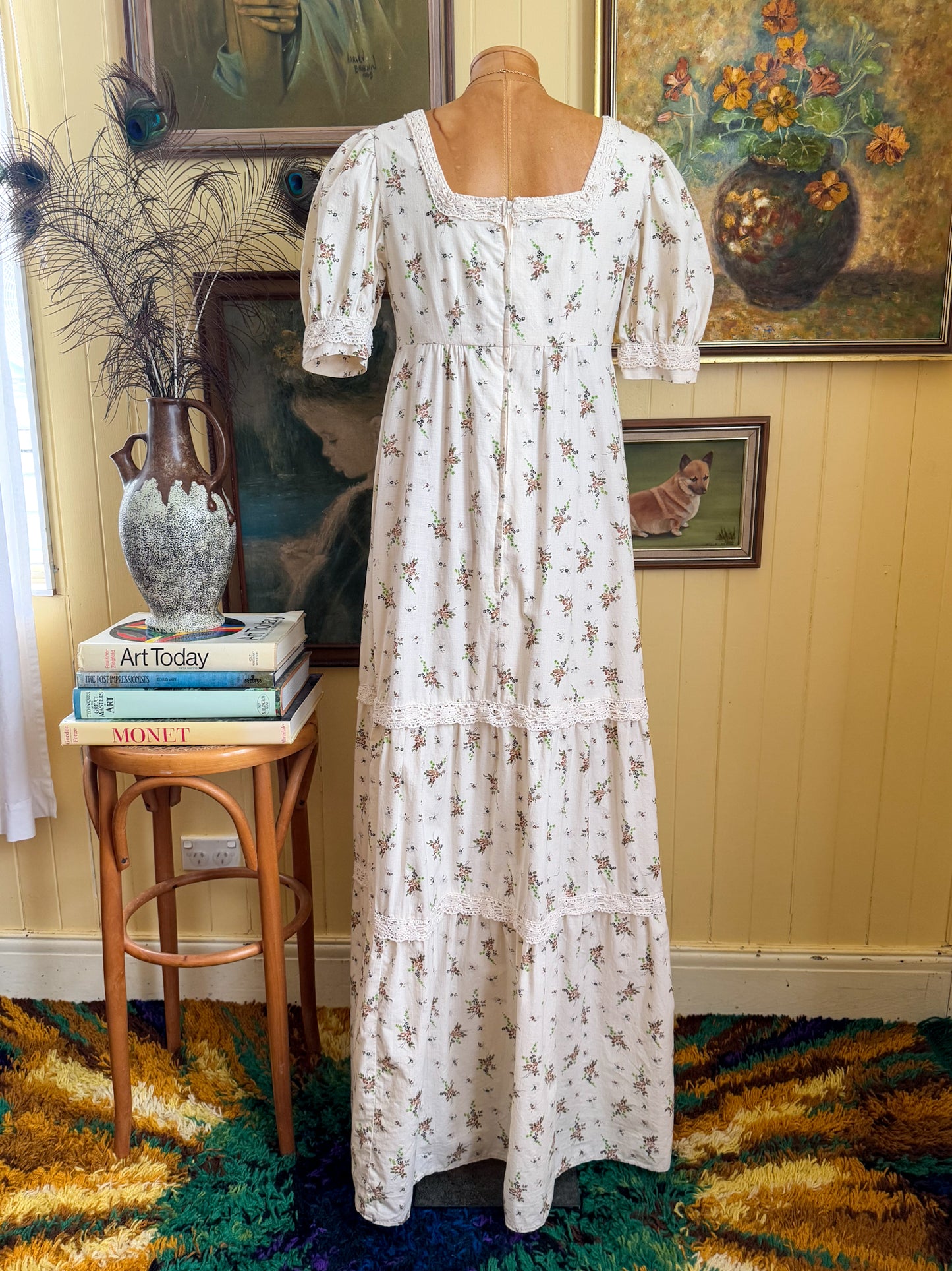 VINTAGE 1970S HANDMADE COTTON FLORAL PRINT CROCHET TRIM PRAIRIE MAXI DRESS S/M