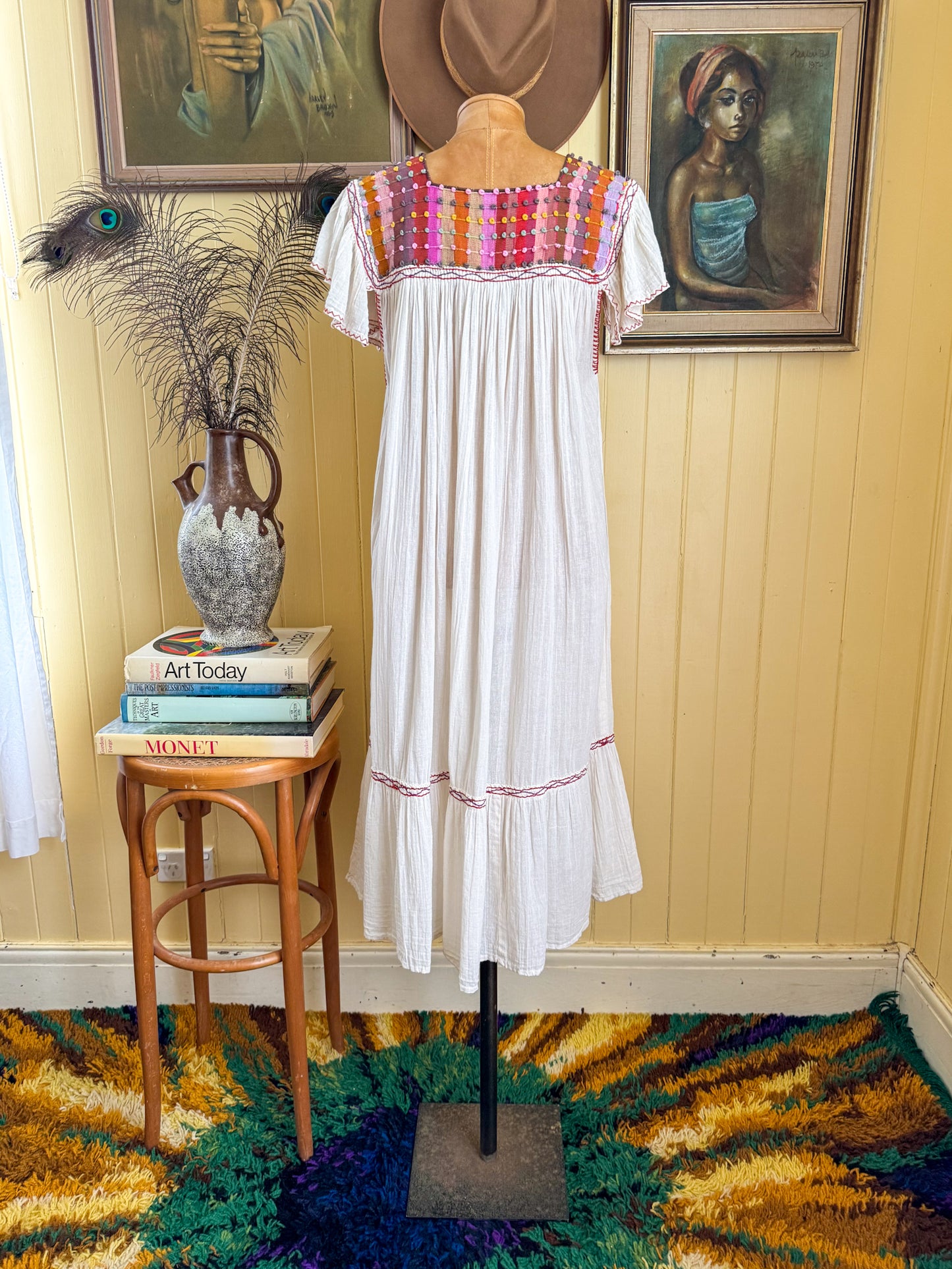 VINTAGE 1970S COTTON CHEESECLOTH EMBROIDERED MIDI SUNDRESS S/M/L
