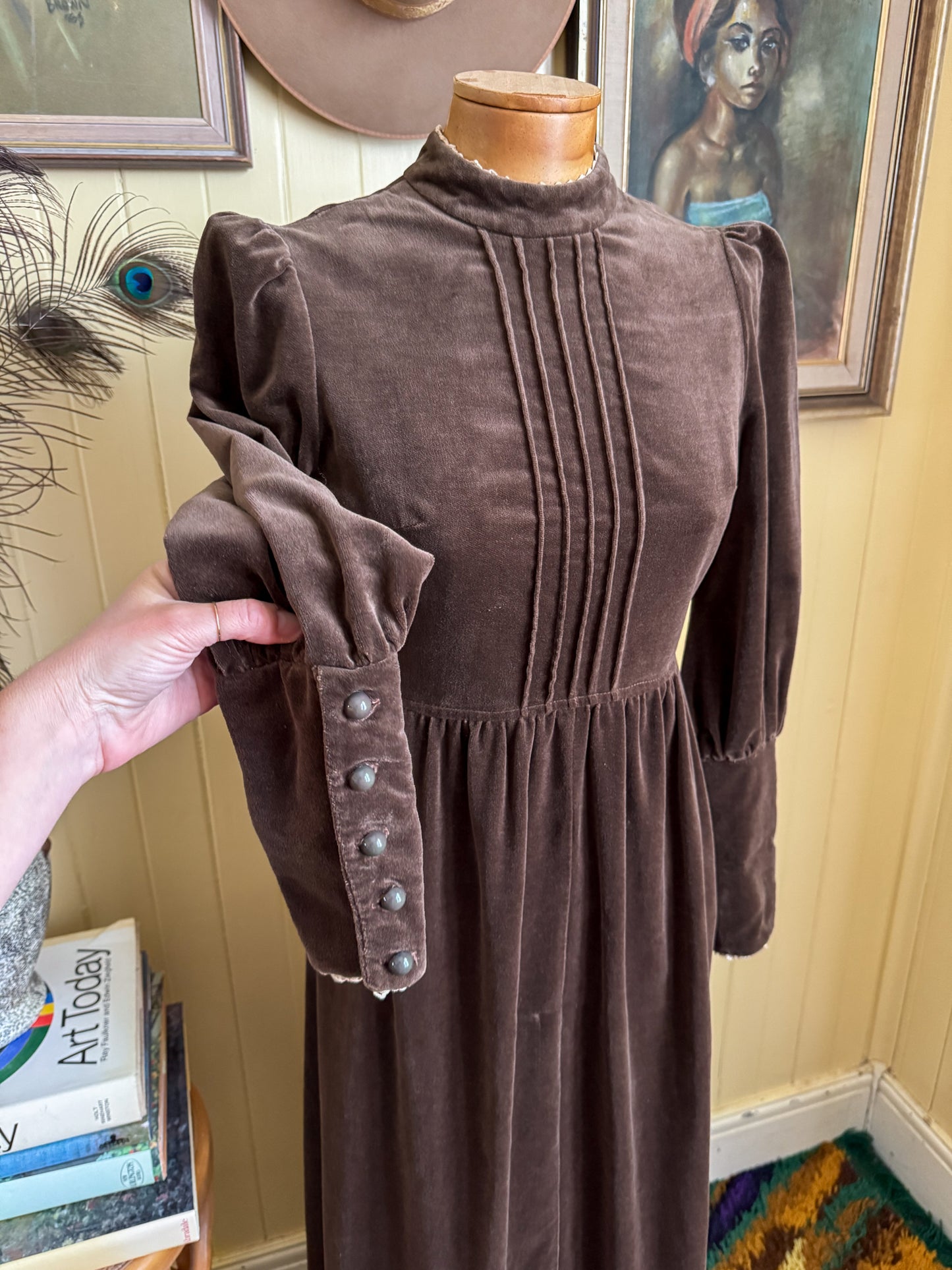 VINTAGE 1970S BINDI OF MELBOURNE COTTON VELVET MAXI VICTORIANA PRAIRIE DRESS XS/S