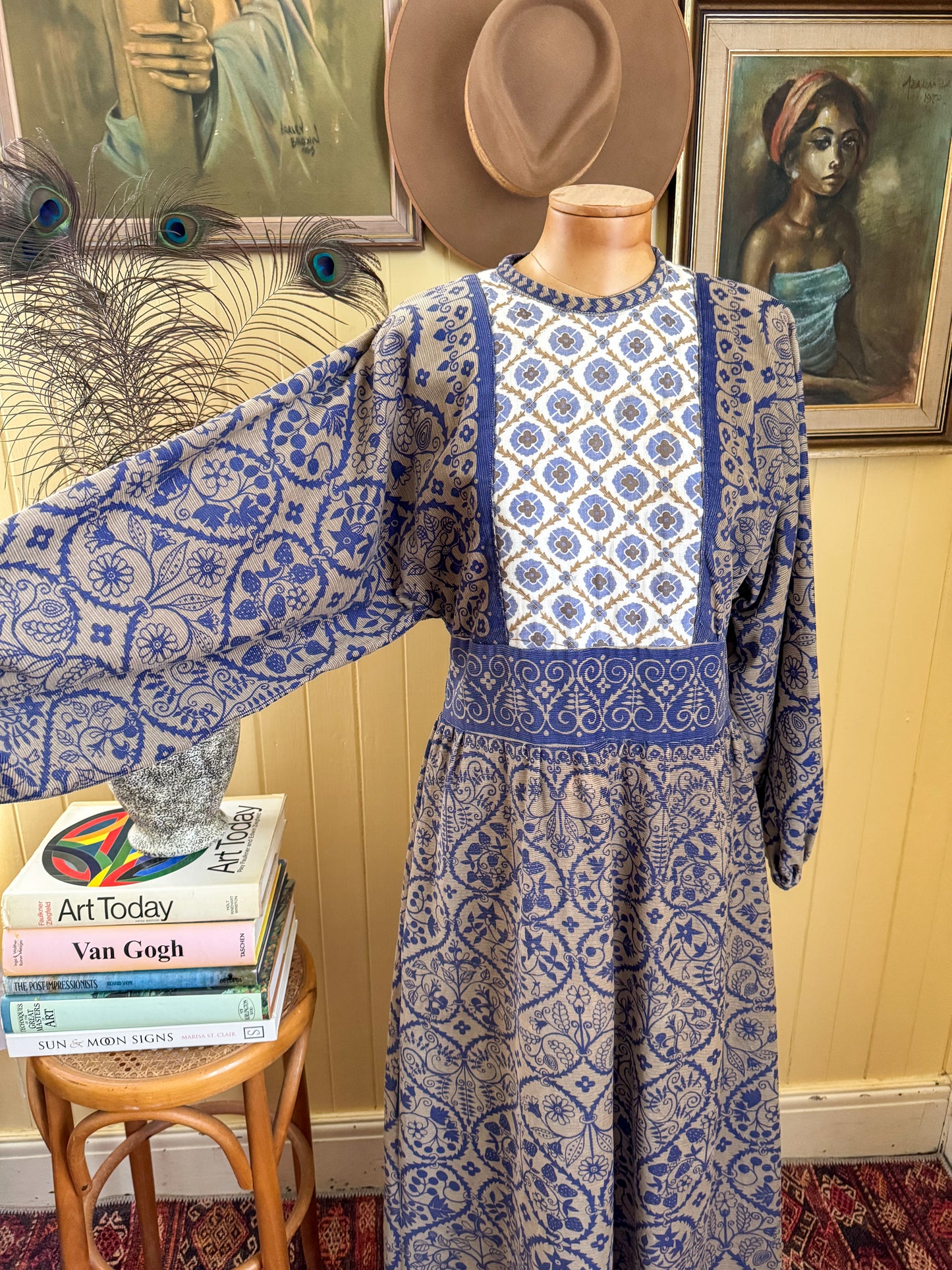 VINTAGE 1970S COTTON CORDUROY PRINTED MAXI PEASANT DRESS M