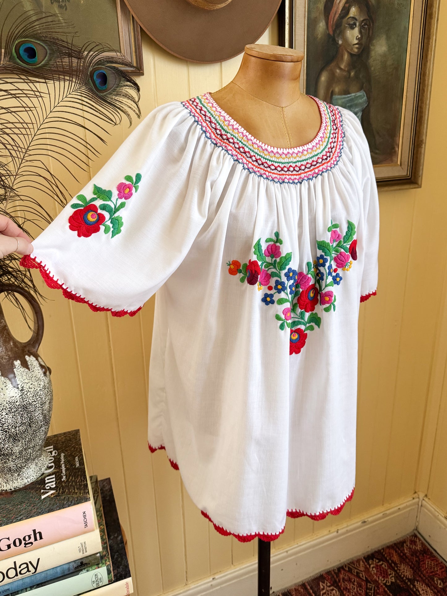 VINTAGE 1980S COTTON BLEND EMBROIDERED FOLK BLOUSE M/L/XL