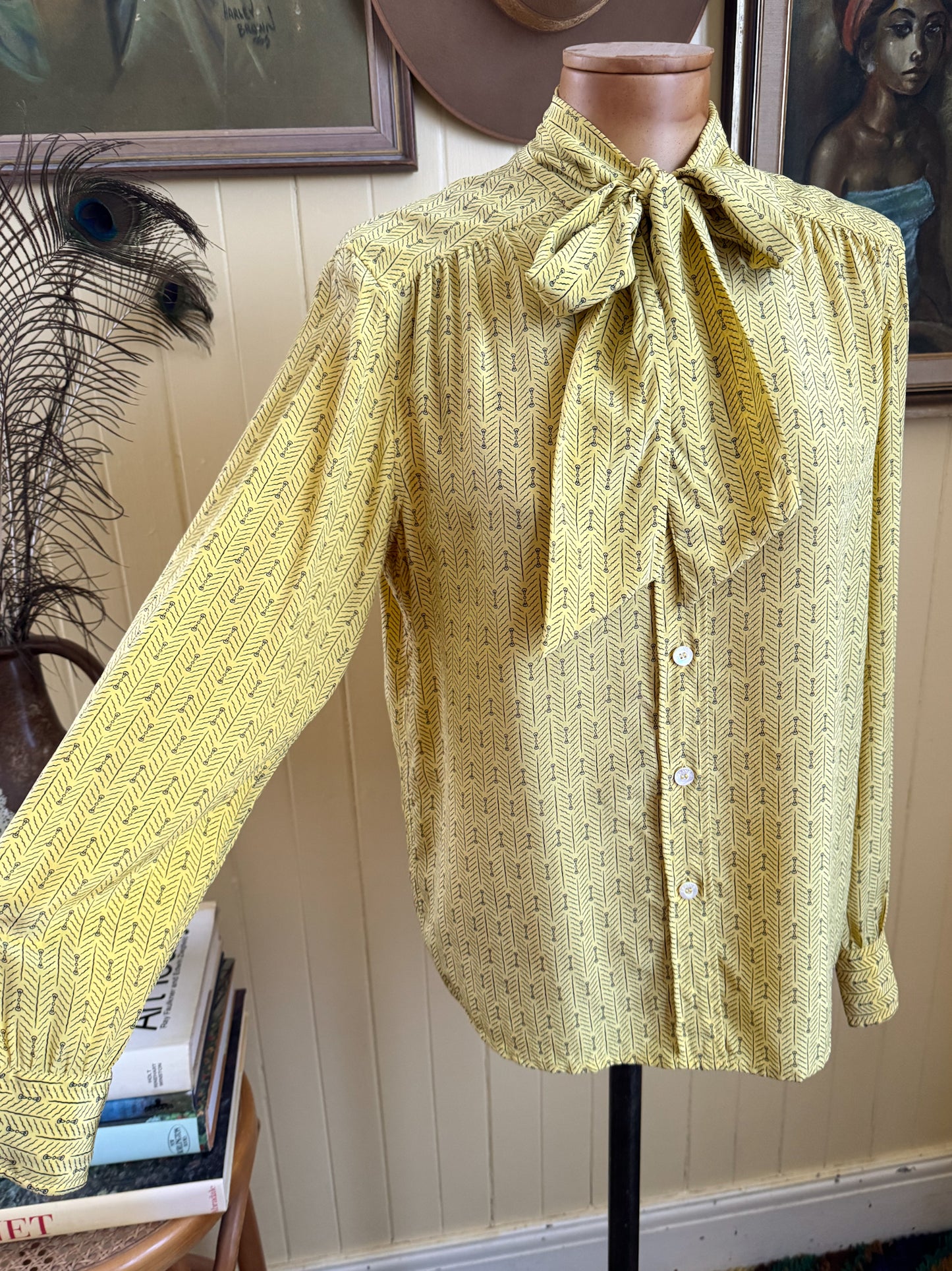 VINTAGE 1970S CELINE PARIS SILK GEOMETRIC PRINT PUSSY BOW BLOUSE M