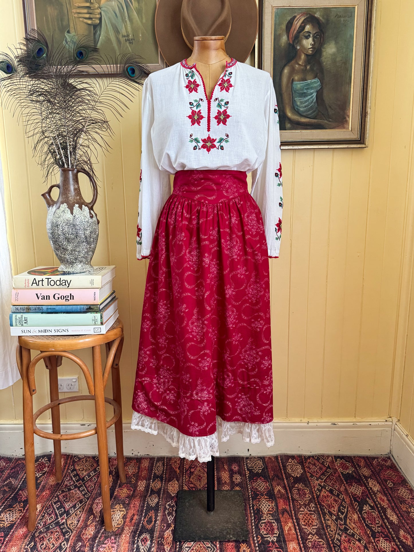 VINTAGE 1980S GUNNE SAX BY JESSICA MCCLINTOCK COTTON FLORAL LACE PRAIRIE SKIRT M/L