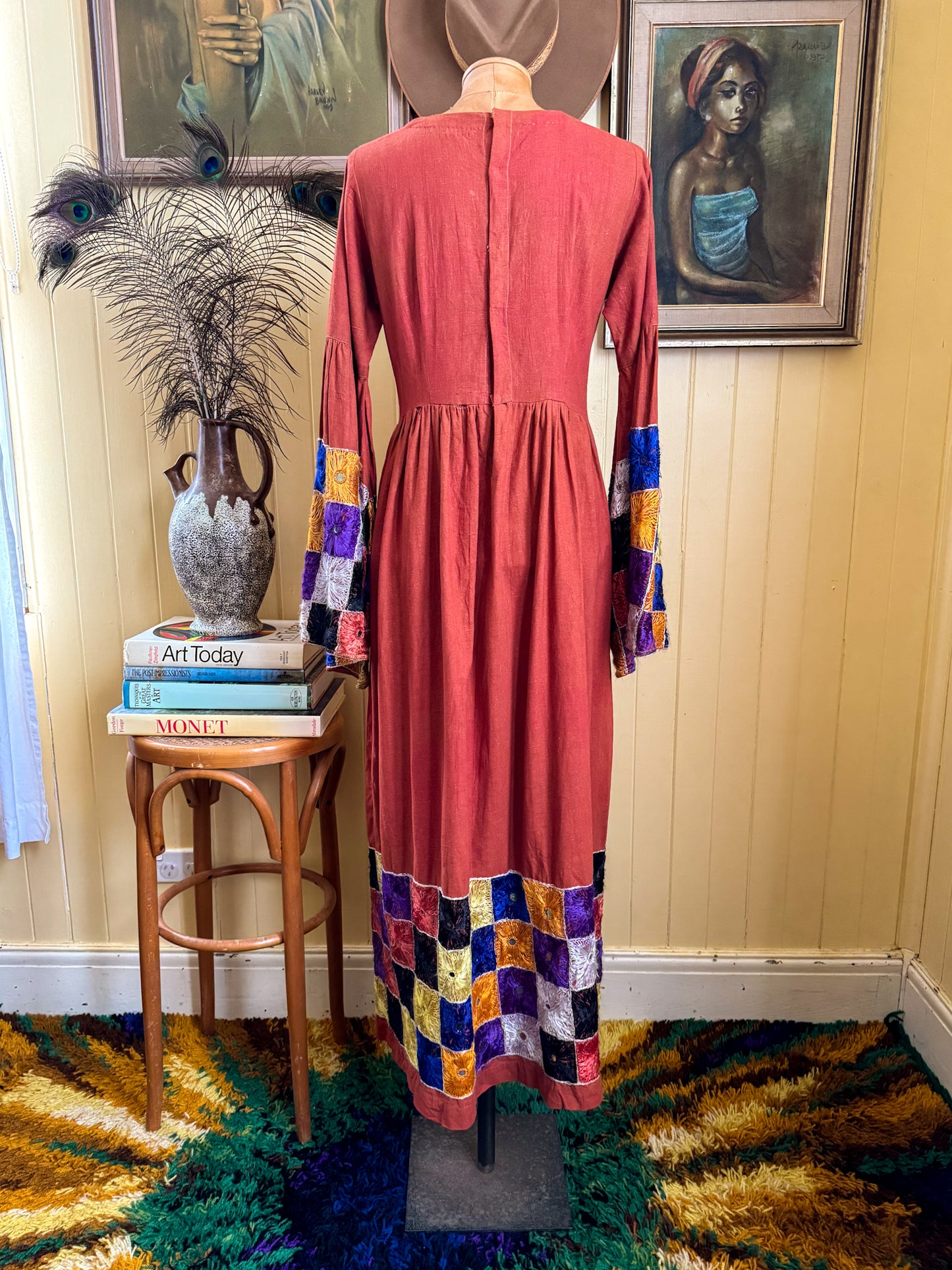 VINTAGE 1960S RARE INDIAN COTTON EMBROIDERED MIRRORS MAXI DRESS S