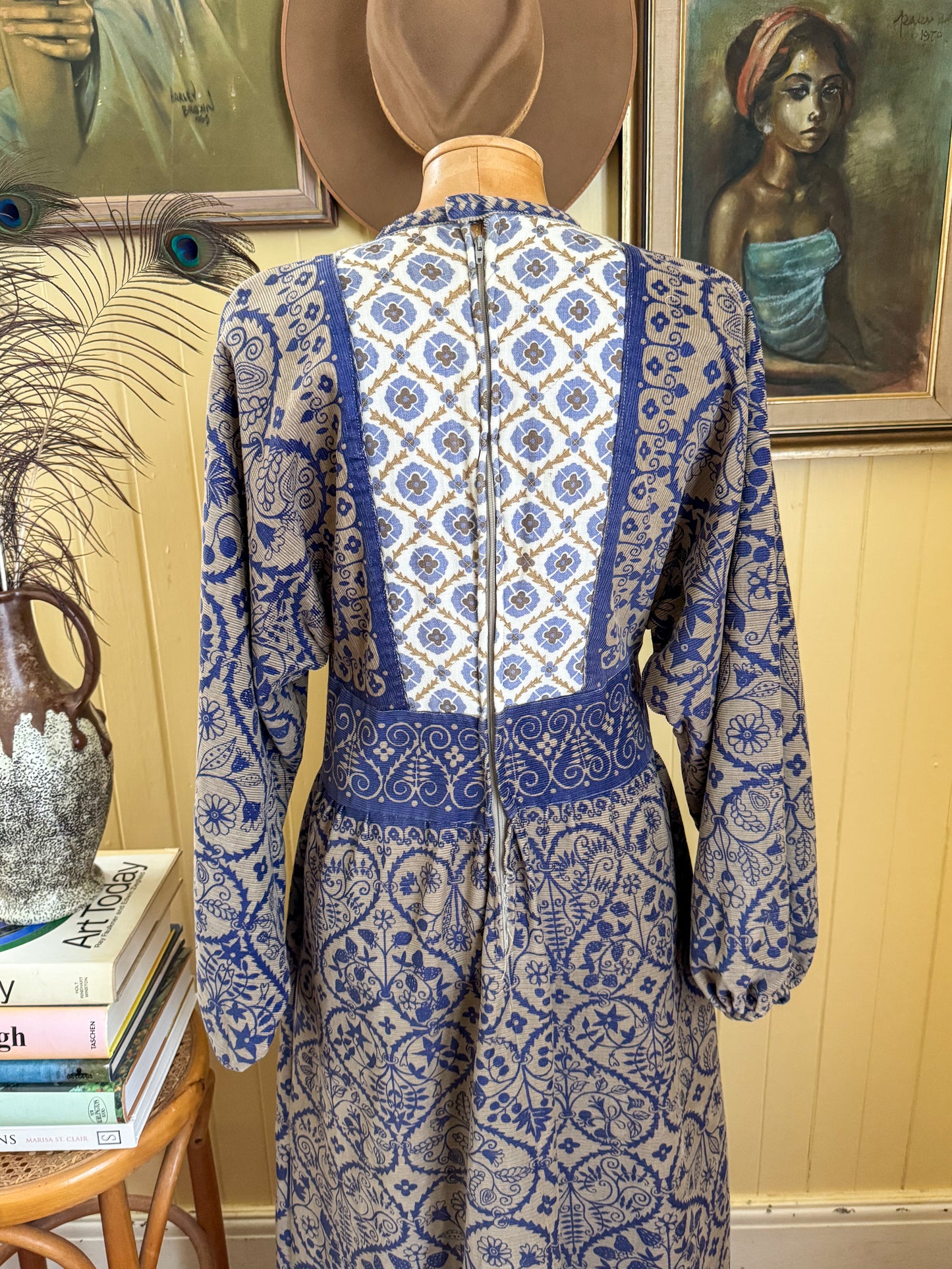 VINTAGE 1970S COTTON CORDUROY PRINTED MAXI PEASANT DRESS M