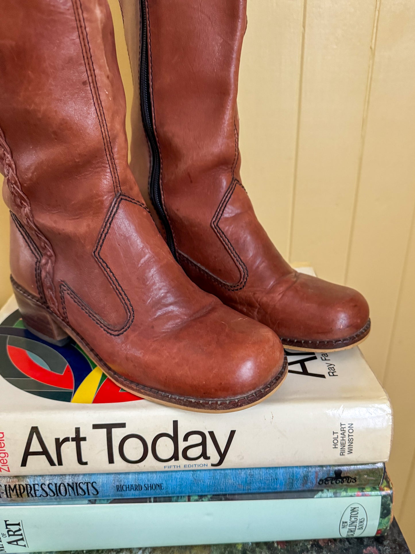 VINTAGE BRAZILIAN CAMPUS CHESTNUT LEATHER BLOCK HEEL BOOTS 5-5.5/36