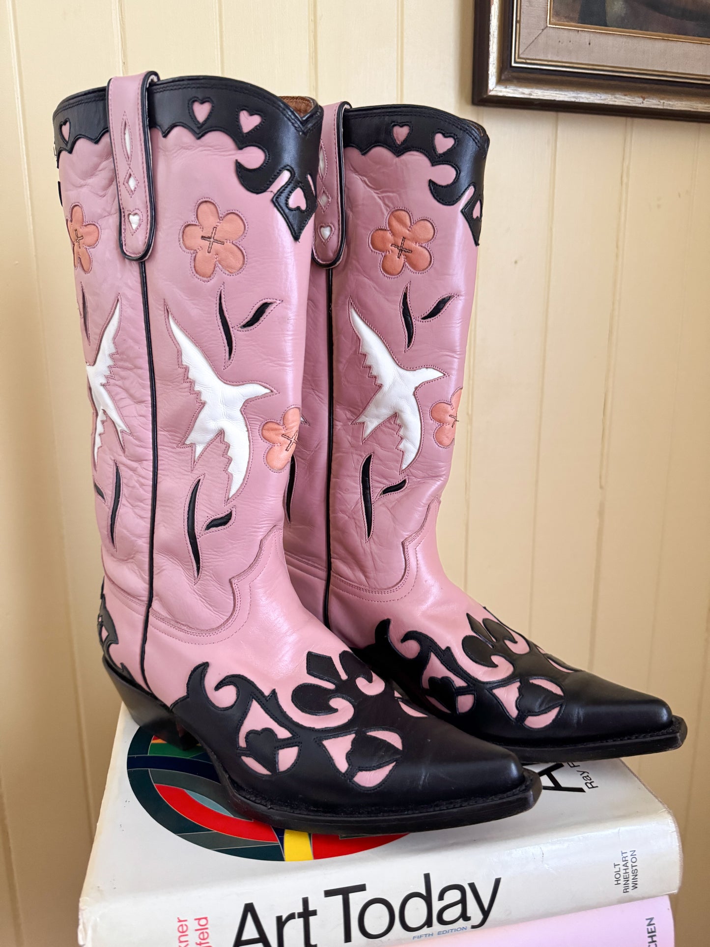 VINTAGE RARE RANCHO MEXICAN INLAY PINK LEATHER WESTERN BOOTS 7-7.5/37.5-38
