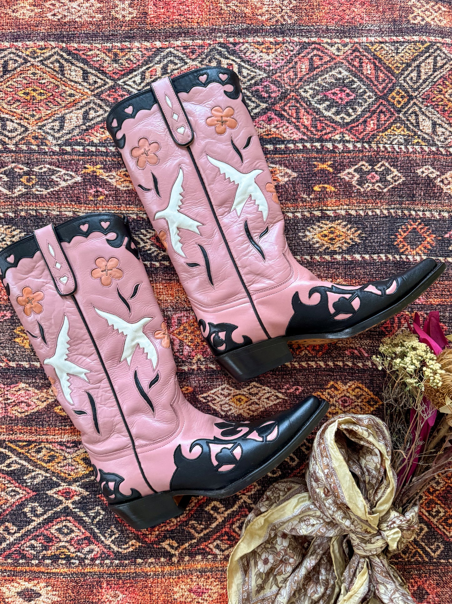 VINTAGE RARE RANCHO MEXICAN INLAY PINK LEATHER WESTERN BOOTS 7-7.5/37.5-38