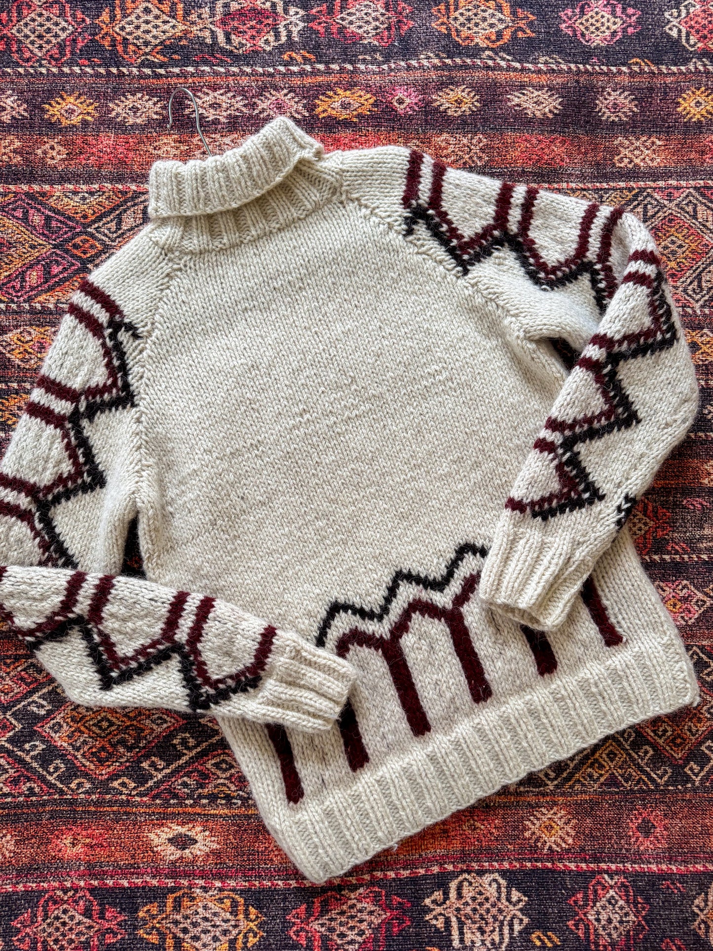 VINTAGE MALIKA INDIAN 100% WOOL MOTIF CHUNKY KNIT JUMPER S/M