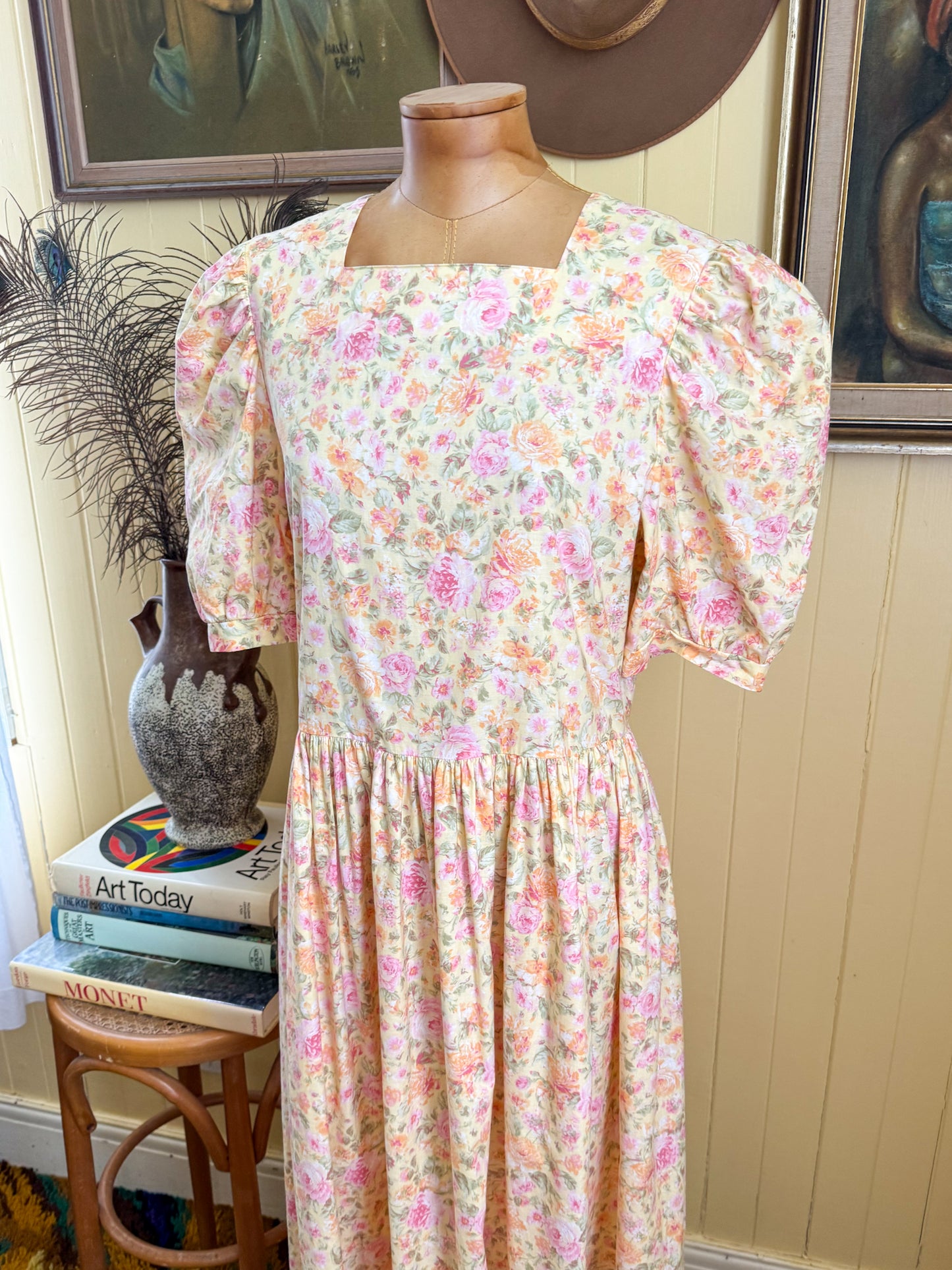 VINTAGE 1990S LAURA ASHLEY COTTON FLORAL PRINT PRAIRIE DRESS M/L
