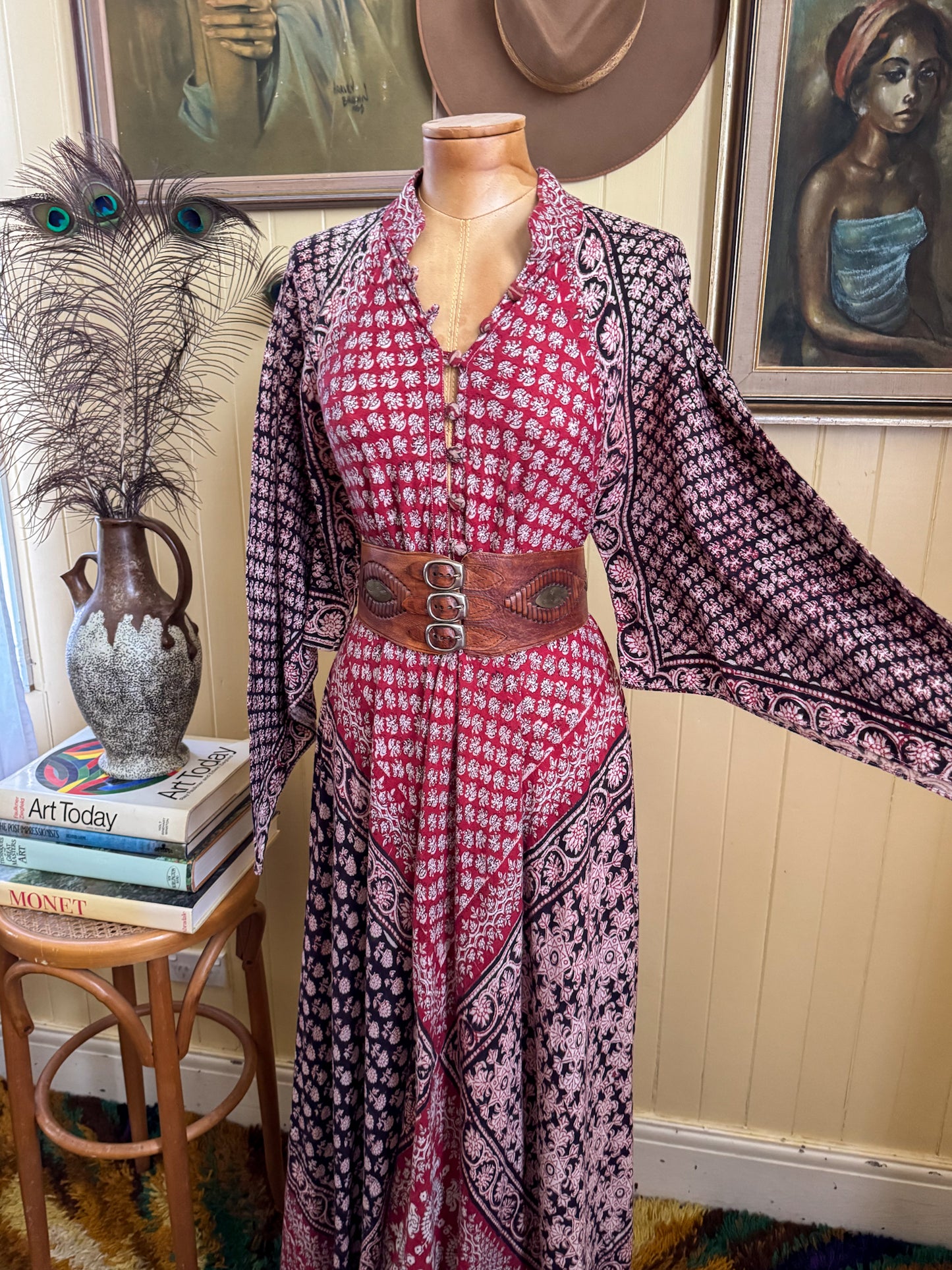 VINTAGE 1960S INDIA IMPORTS COTTON GAUZE BLOCK PRINT MAXI KAFTAN DRESS ONE SIZE