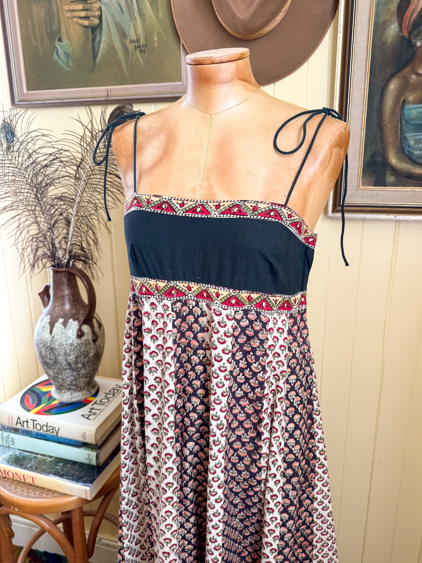VINTAGE 1970S ANOKHI FOR MYRIAD INDIAN COTTON BLOCK PRINT STRAPPY MAXI DRESS XS