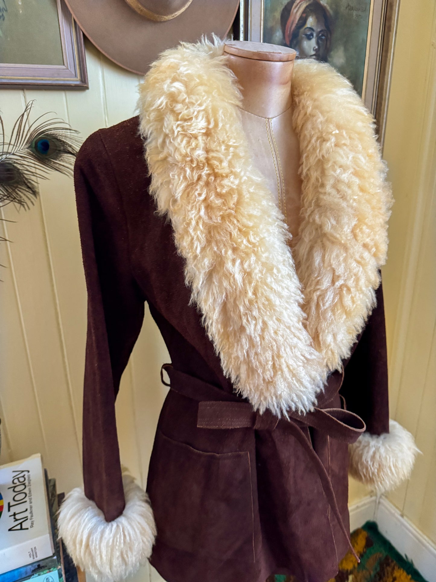 VINTAGE 1970S MCPHAIL + FISHER NZ SUEDE LEATHER SHEARLING PENNY LANE WRAP JACKET S/M