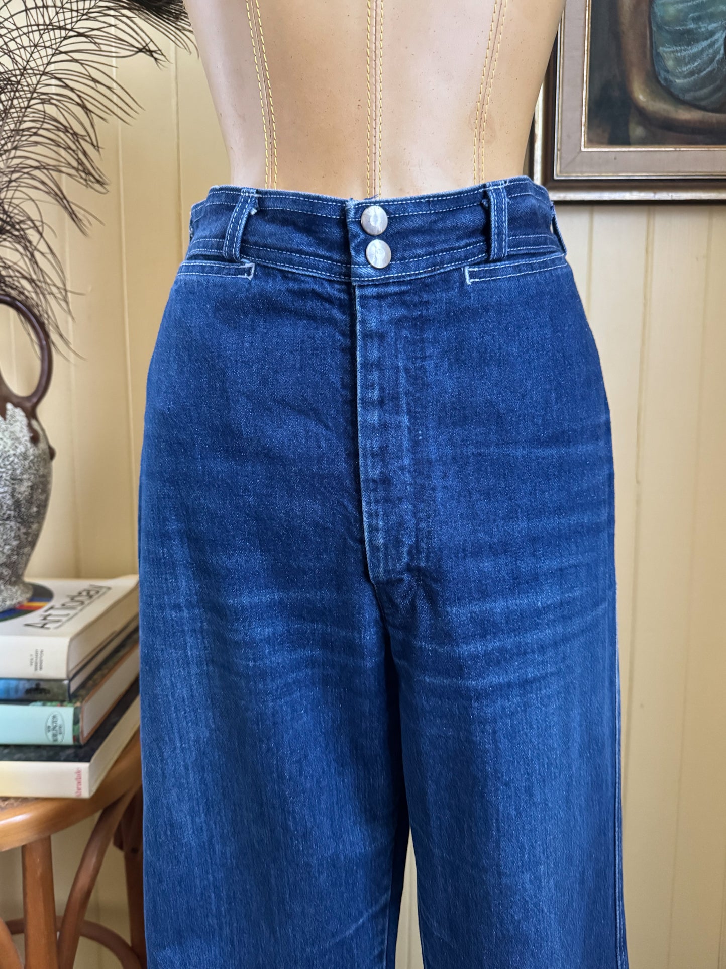 VINTAGE 1980S SCAGGS HIGH WAIST STRAIGHT LEG DENIM JEANS S/M