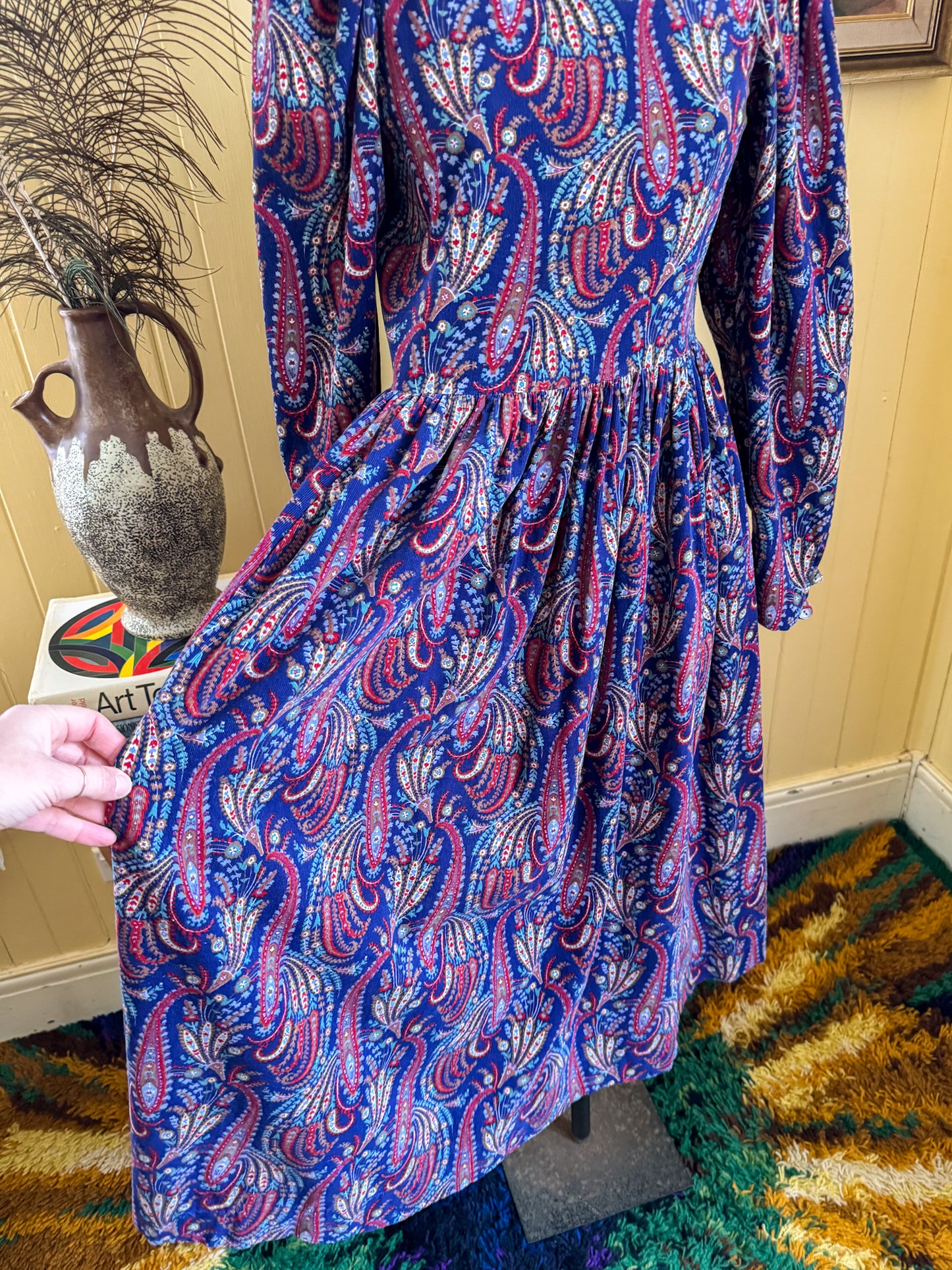 VINTAGE 1980S ENGLISH LAURA ASHLEY COTTON CORDUROY PAISLEY PRAIRIE DRESS S