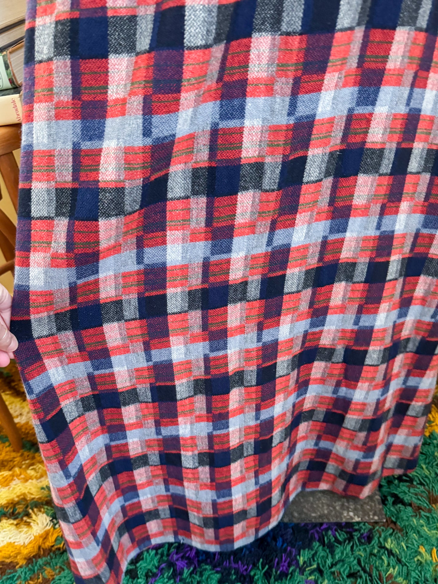 VINTAGE 1970S WOOL BLEND PLAID A-LINE MAXI SKIRT M