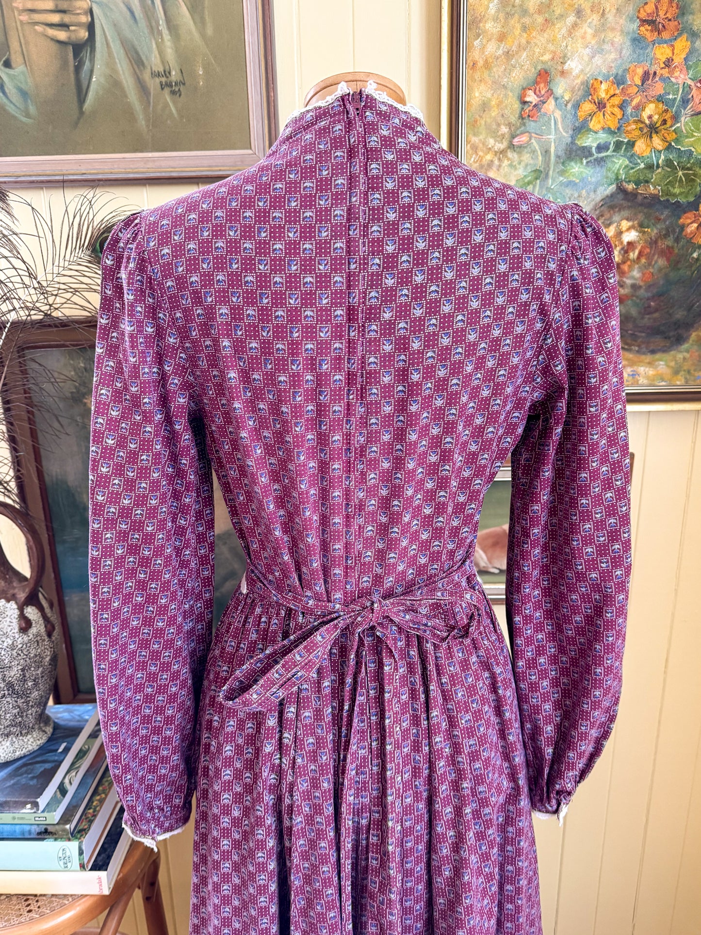 VINTAGE 1970S GUNNE SAX COTTON FLORAL PRINT LACE PRAIRIE MAXI DRESS S/M