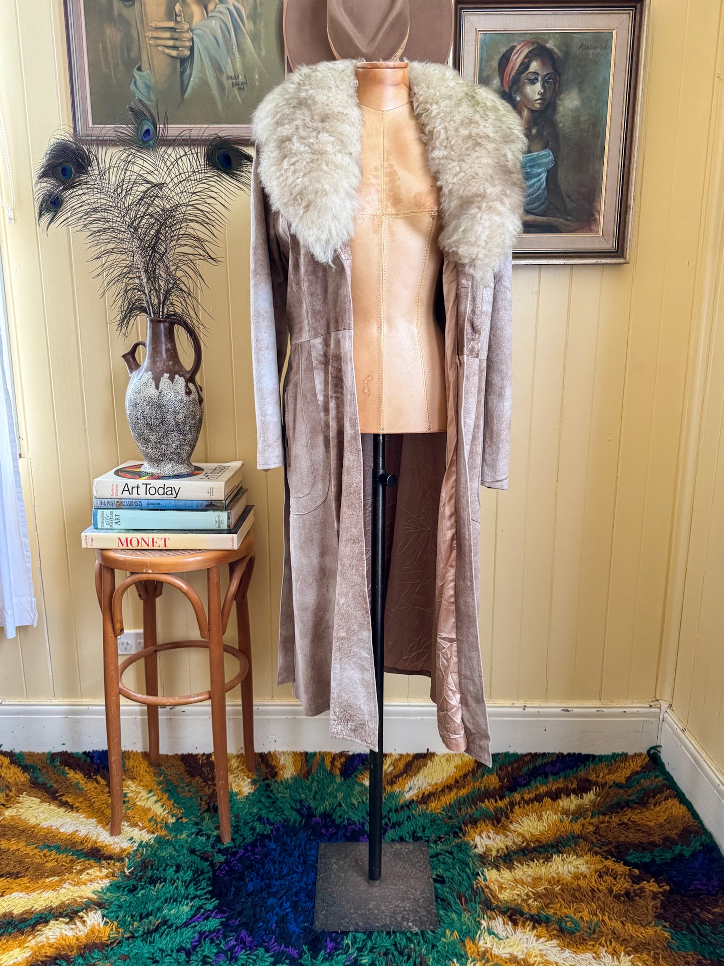 VINTAGE 1970S ENGLISH NATURAL SUEDE SHEEPSKIN LONGLINE WRAP COAT S/M