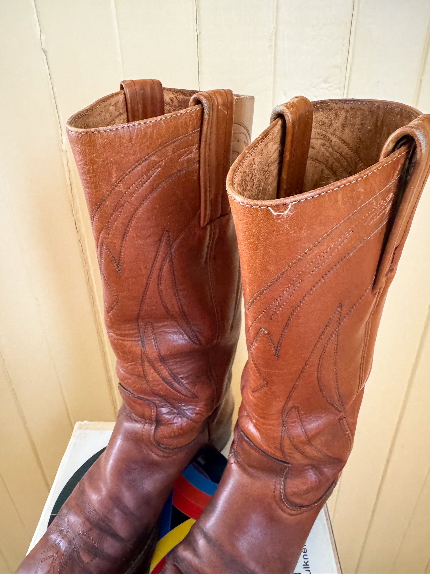 VINTAGE 1970S RARE FRYE BLACK LABEL CAMPUS LEATHER TALL EMBROIDERED BOOTS 39/8.5